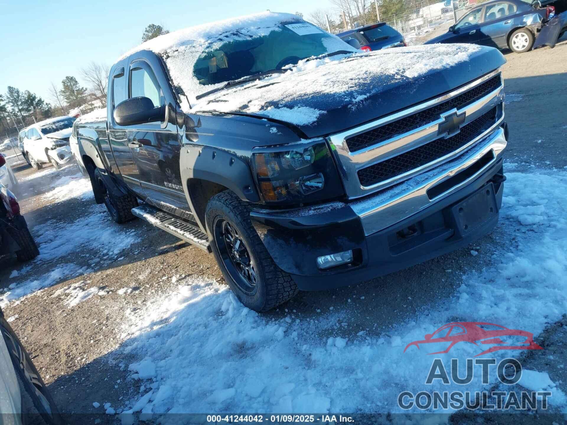 CHEVROLET SILVERADO 1500 2011 - 1GCRKSE30BZ363722