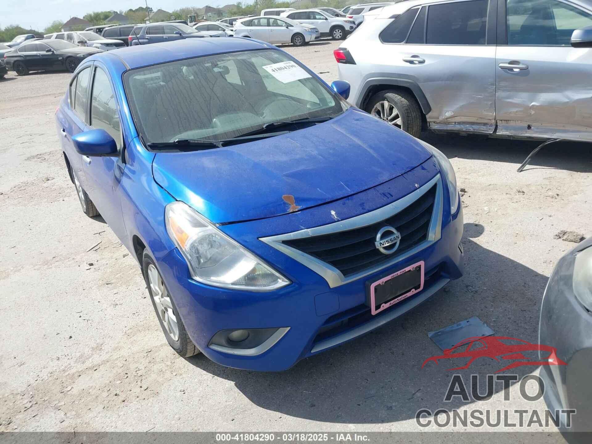NISSAN VERSA 2017 - 3N1CN7AP8HL808648