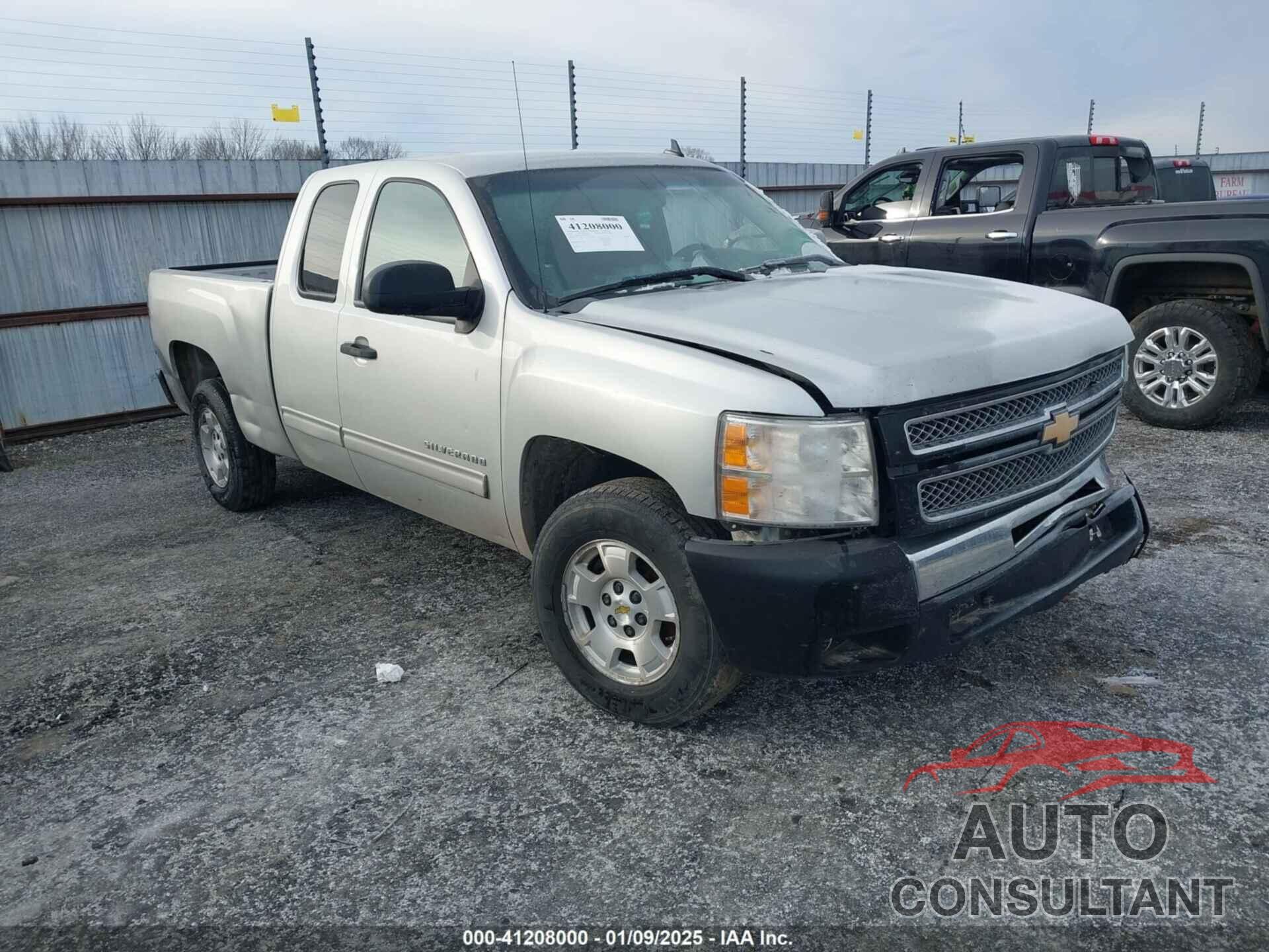 CHEVROLET SILVERADO 1500 2011 - 1GCRCSE0XBZ348454