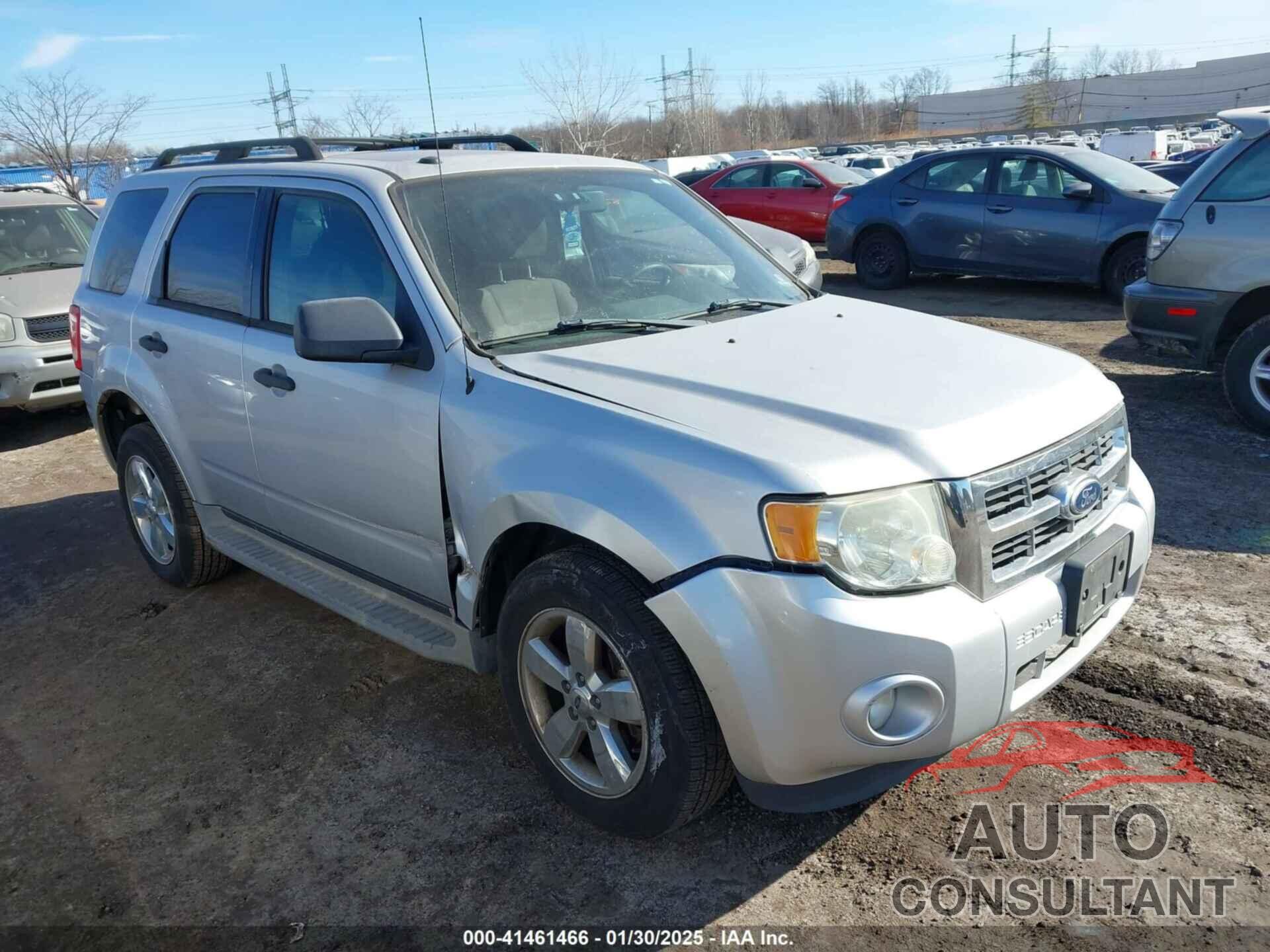 FORD ESCAPE 2011 - 1FMCU0DG2BKA19659