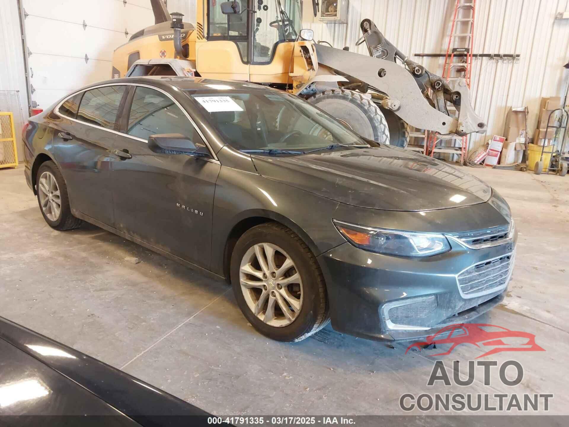 CHEVROLET MALIBU 2017 - 1G1ZE5ST6HF104460