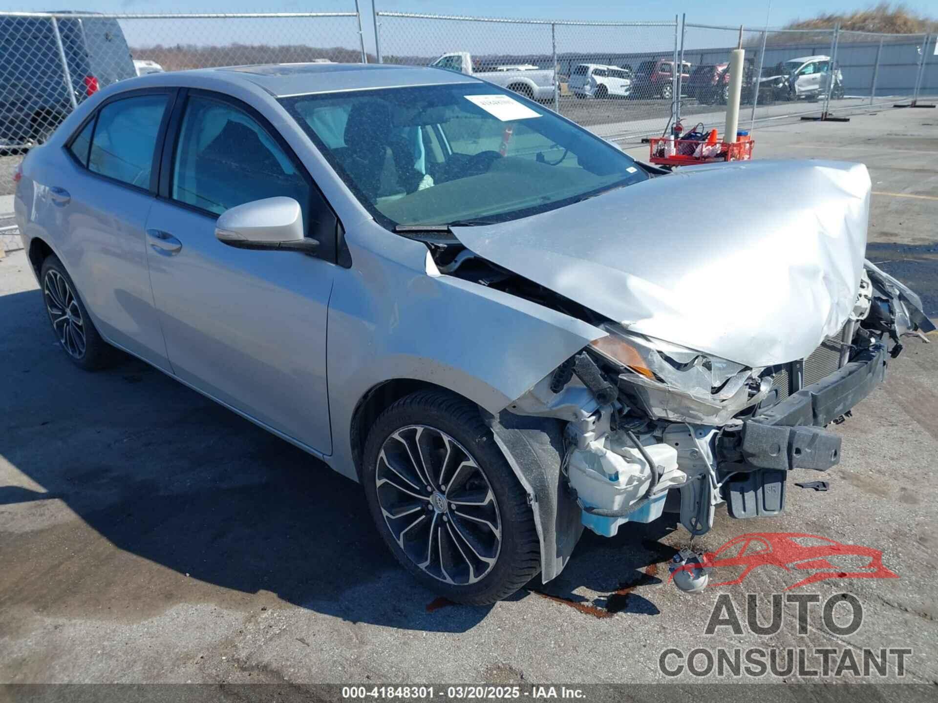 TOYOTA COROLLA 2015 - 2T1BURHE4FC425334