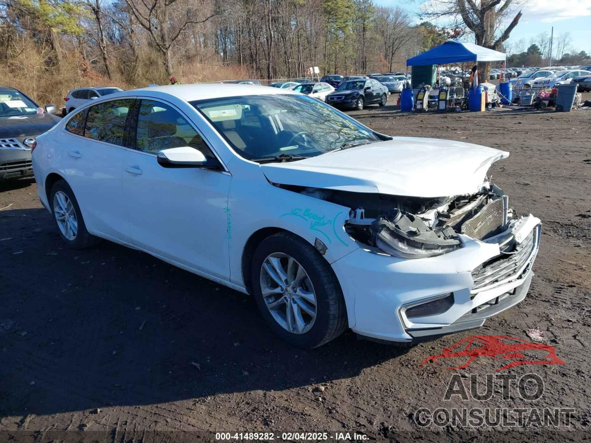 CHEVROLET MALIBU 2018 - 1G1ZD5ST5JF244797