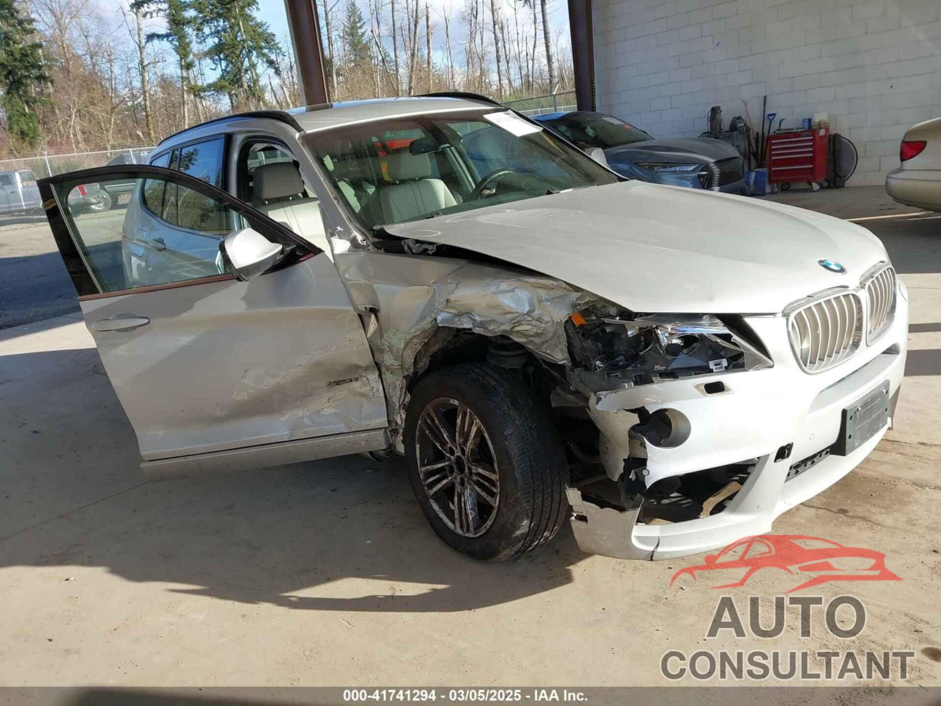 BMW X3 2011 - 5UXWX5C58BL709561