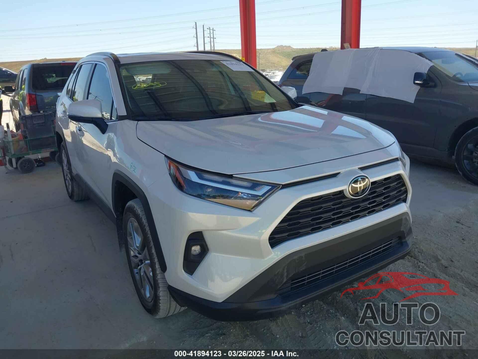 TOYOTA RAV4 2024 - 2T3C1RFV8RW325568