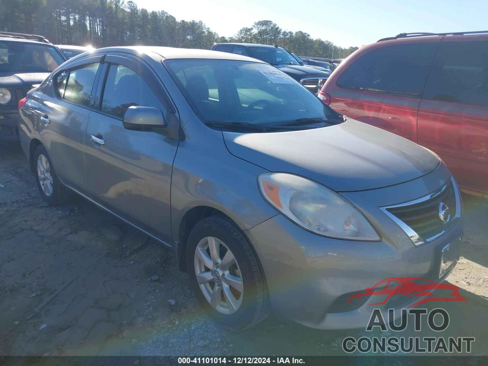 NISSAN VERSA 2014 - 3N1CN7AP7EL806207