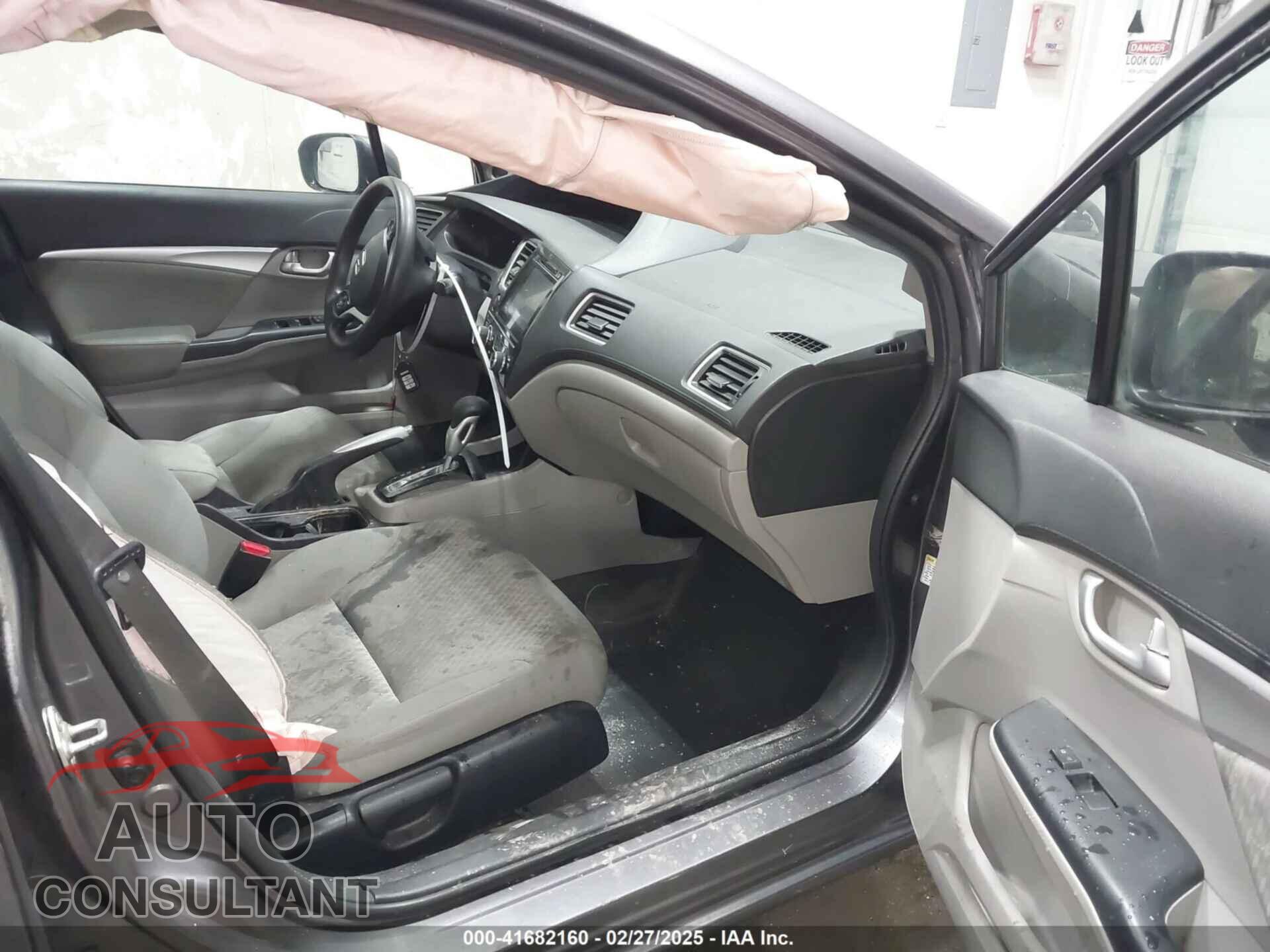 HONDA CIVIC 2014 - 19XFB2F80EE080458