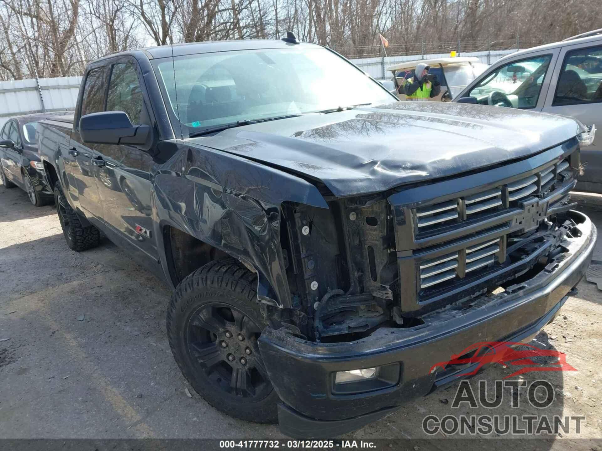 CHEVROLET SILVERADO 1500 2015 - 1GCVKREC4FZ434840