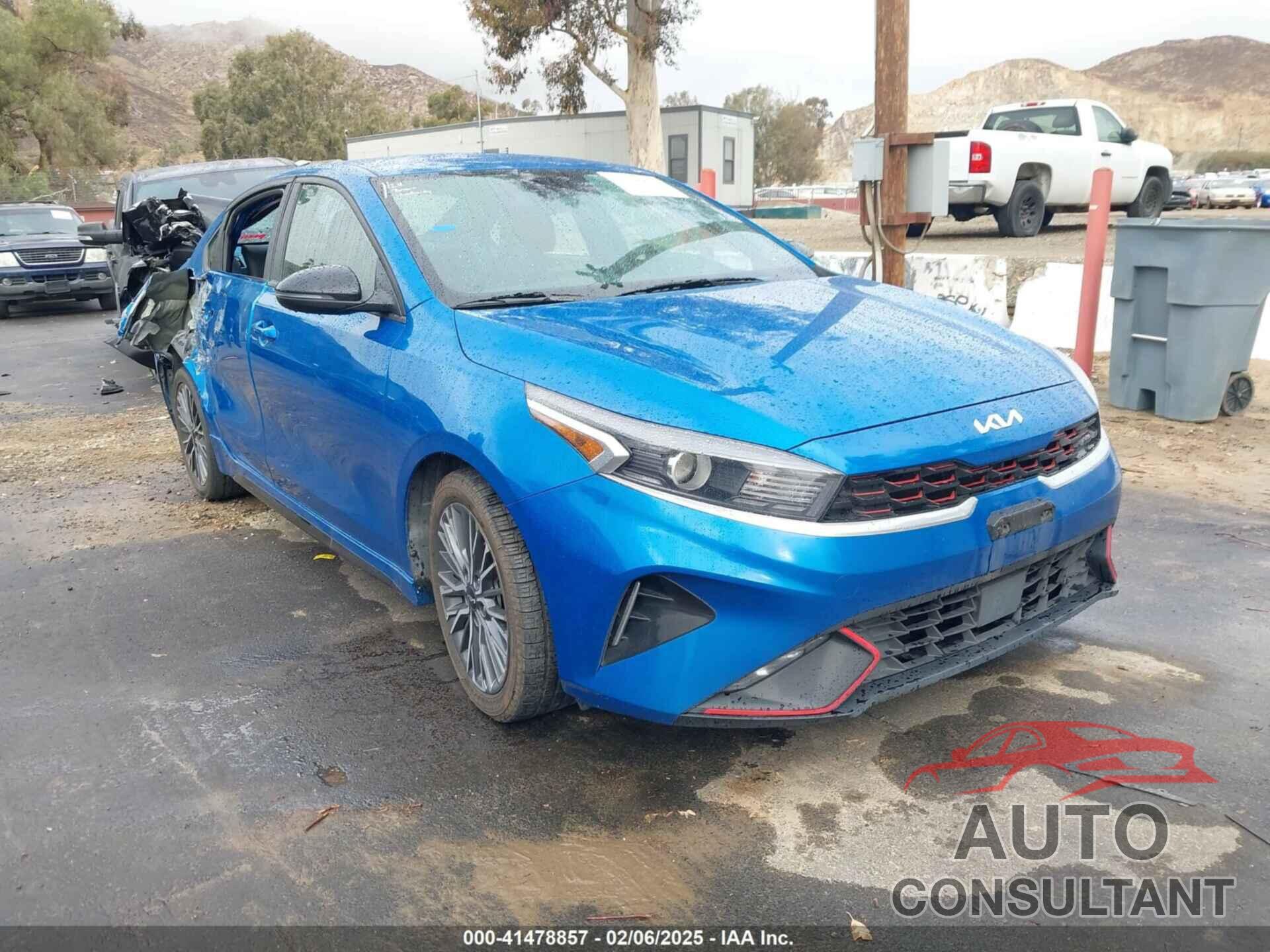 KIA FORTE 2023 - 3KPF54AD8PE652127