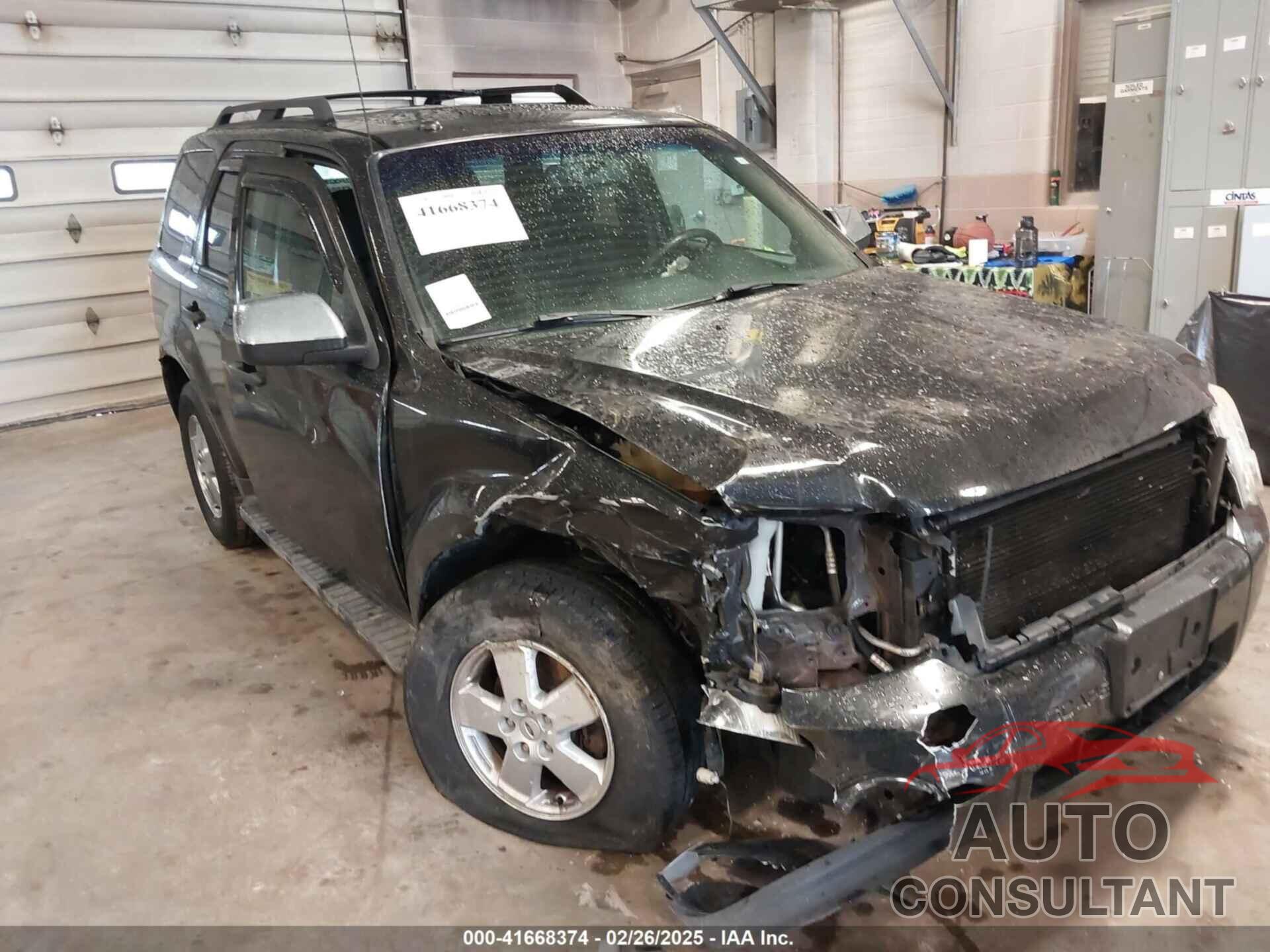 FORD ESCAPE 2011 - 1FMCU0DG0BKA12936