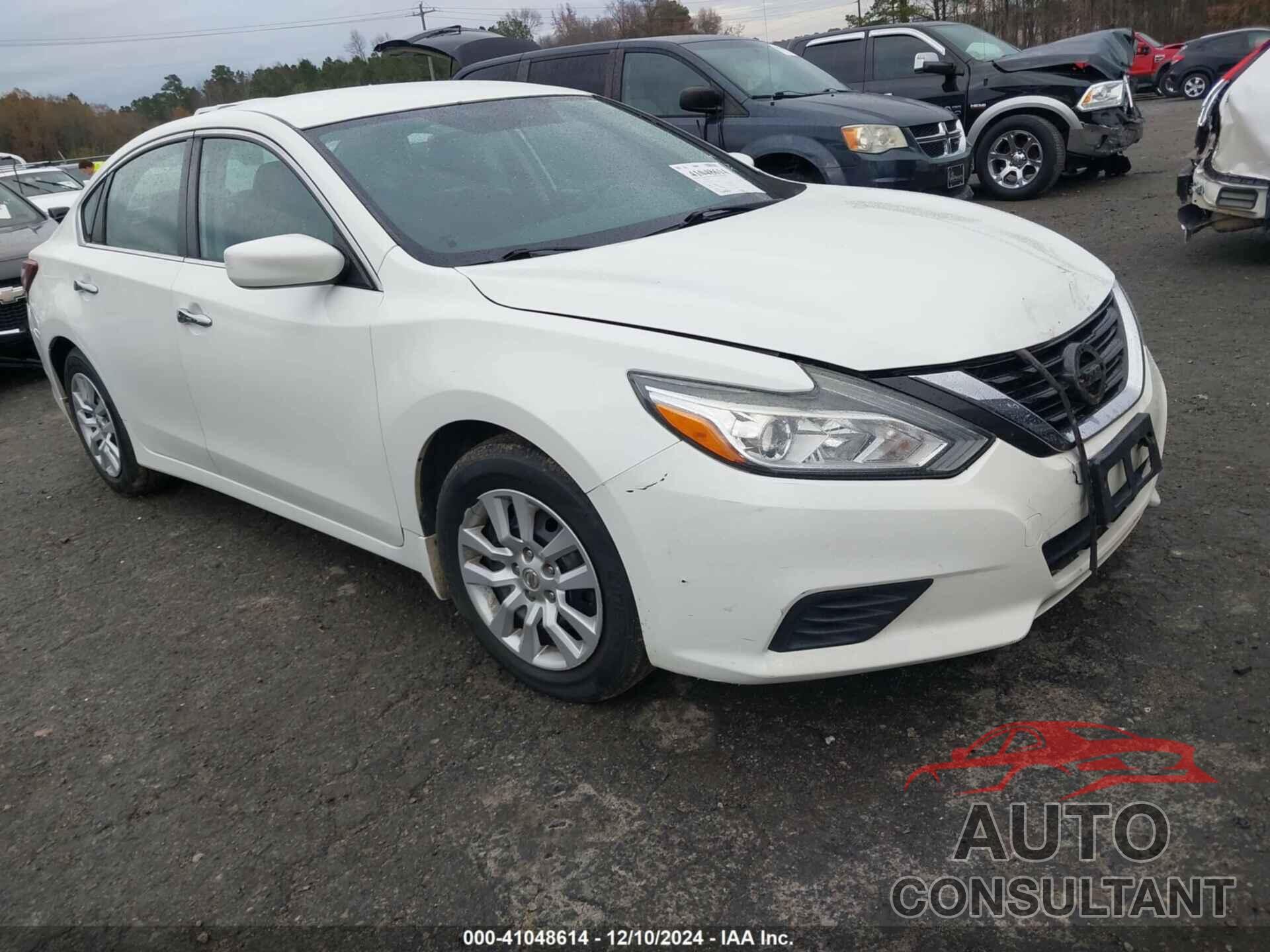 NISSAN ALTIMA 2017 - 1N4AL3AP3HC220192