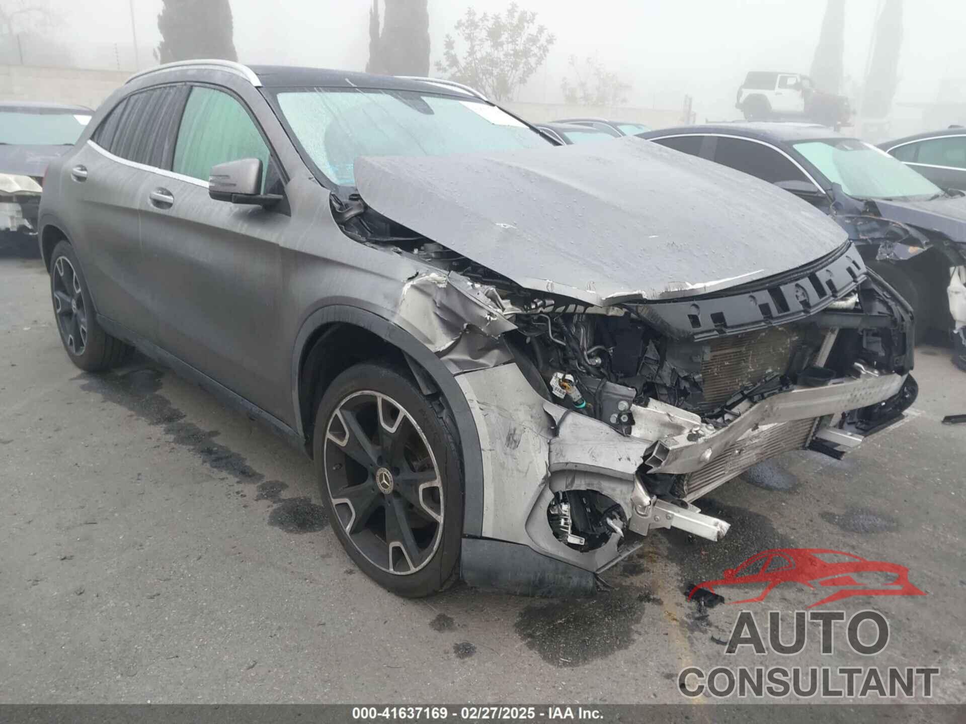 MERCEDES-BENZ GLA 250 2019 - WDCTG4EB3KJ620763