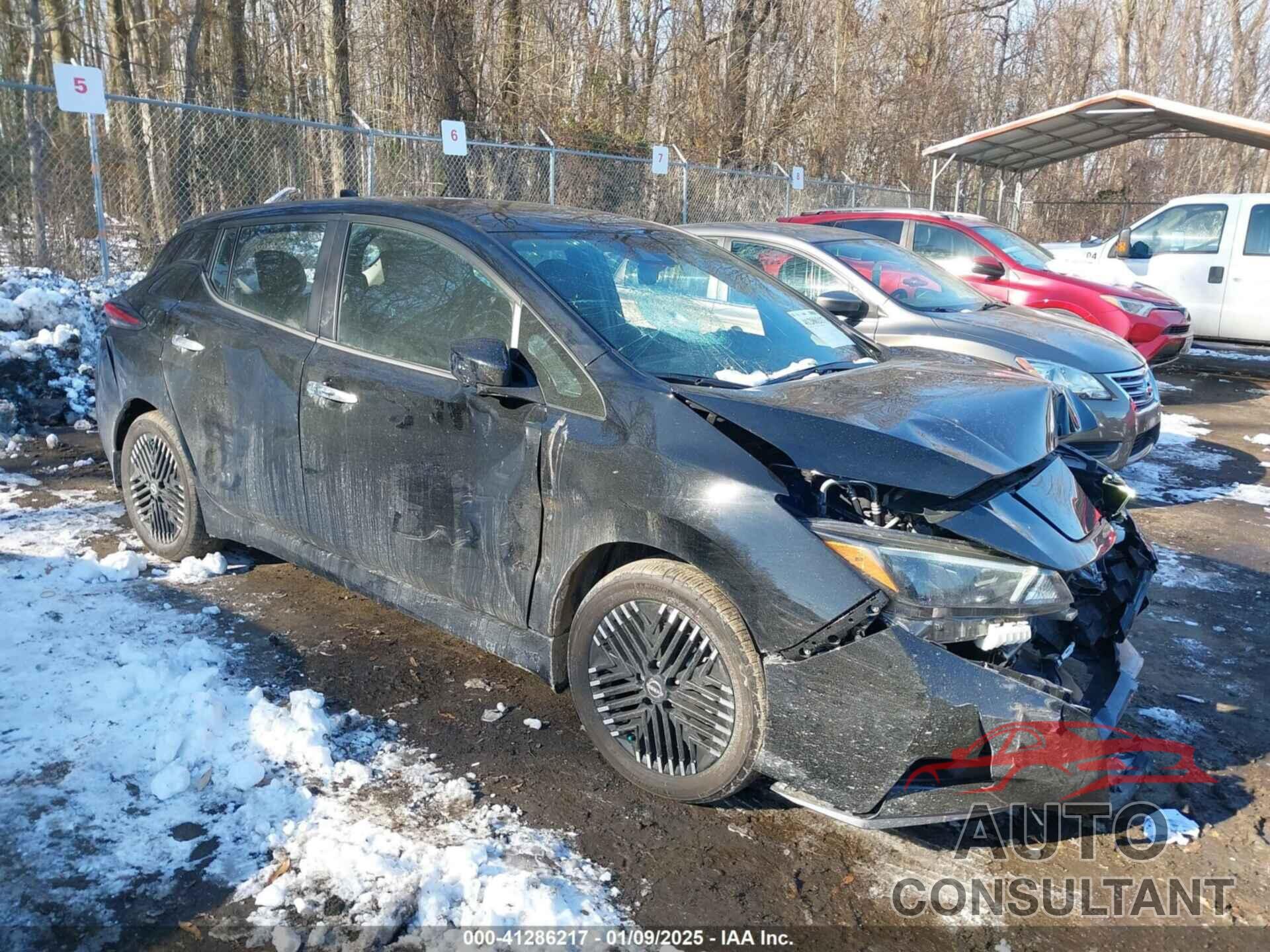 NISSAN LEAF 2024 - 1N4CZ1CV1RC553743