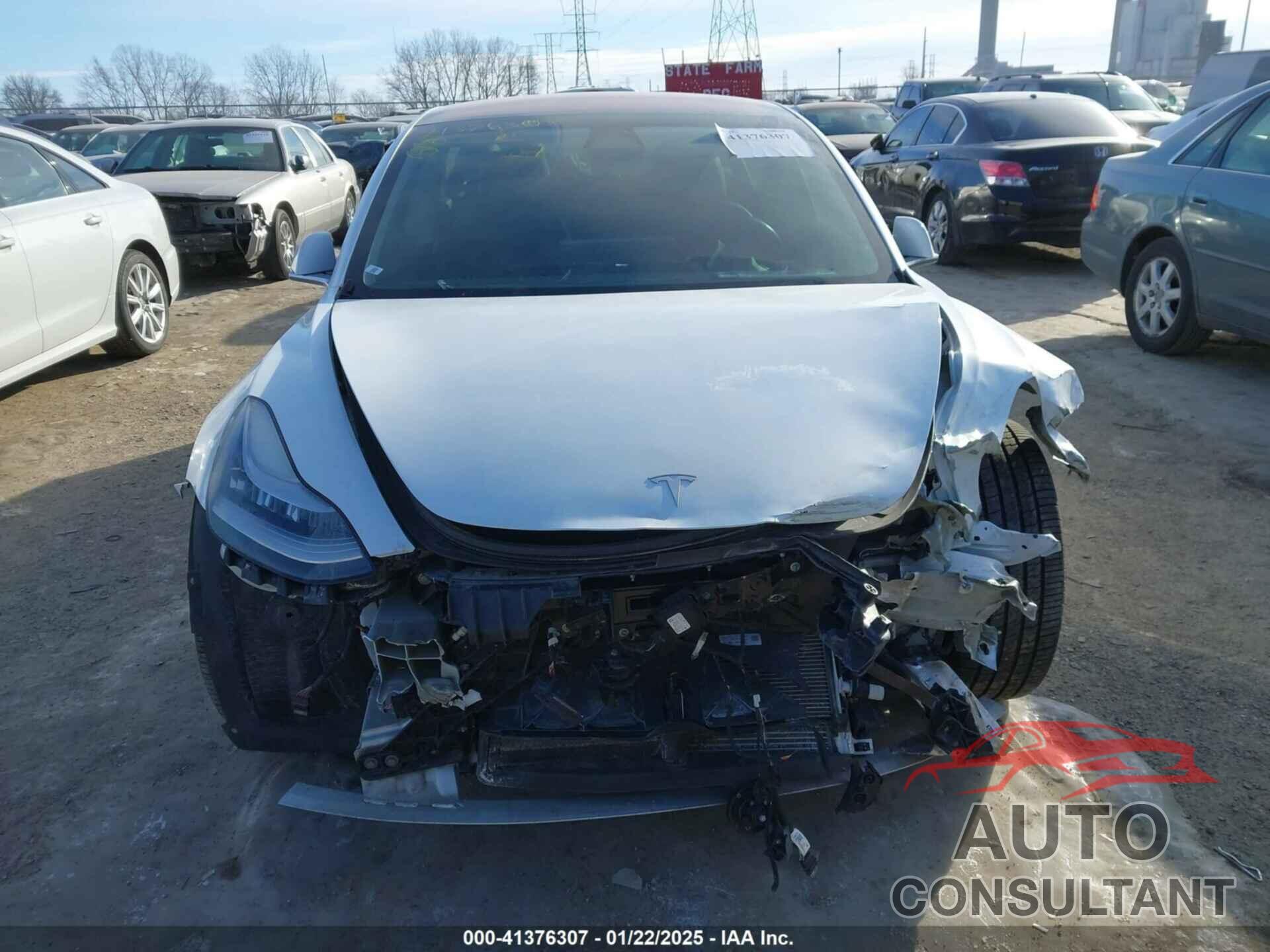 TESLA MODEL 3 2018 - 5YJ3E1EBXJF072728