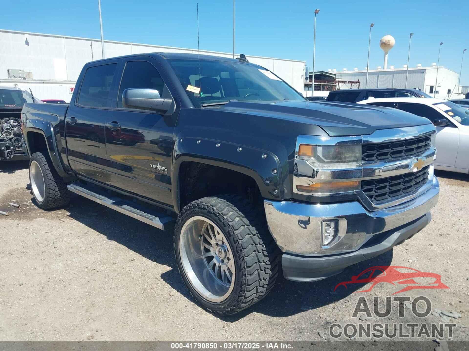 CHEVROLET SILVERADO 1500 2018 - 3GCPCREC1JG127396