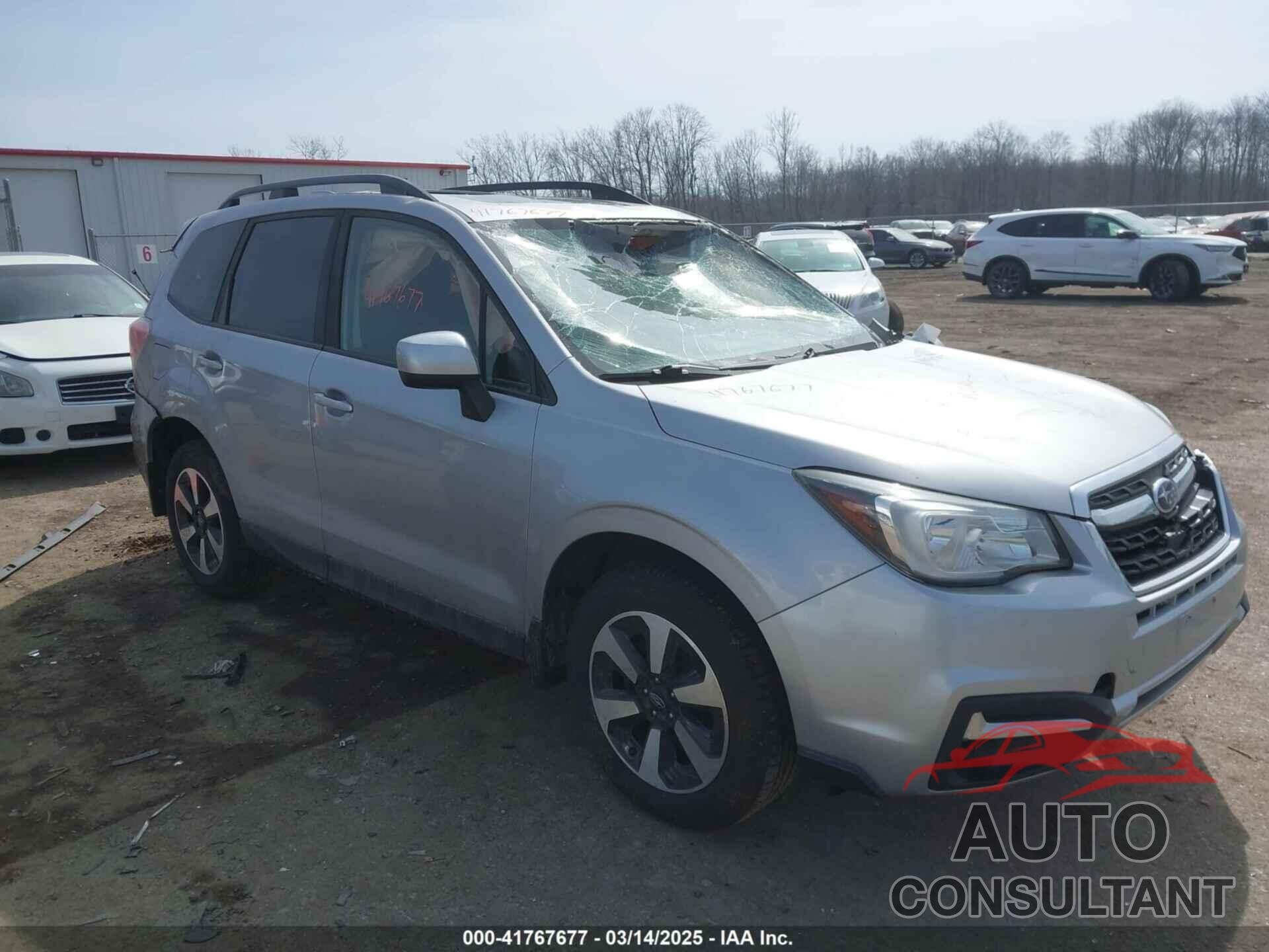 SUBARU FORESTER 2017 - JF2SJAEC0HH594585
