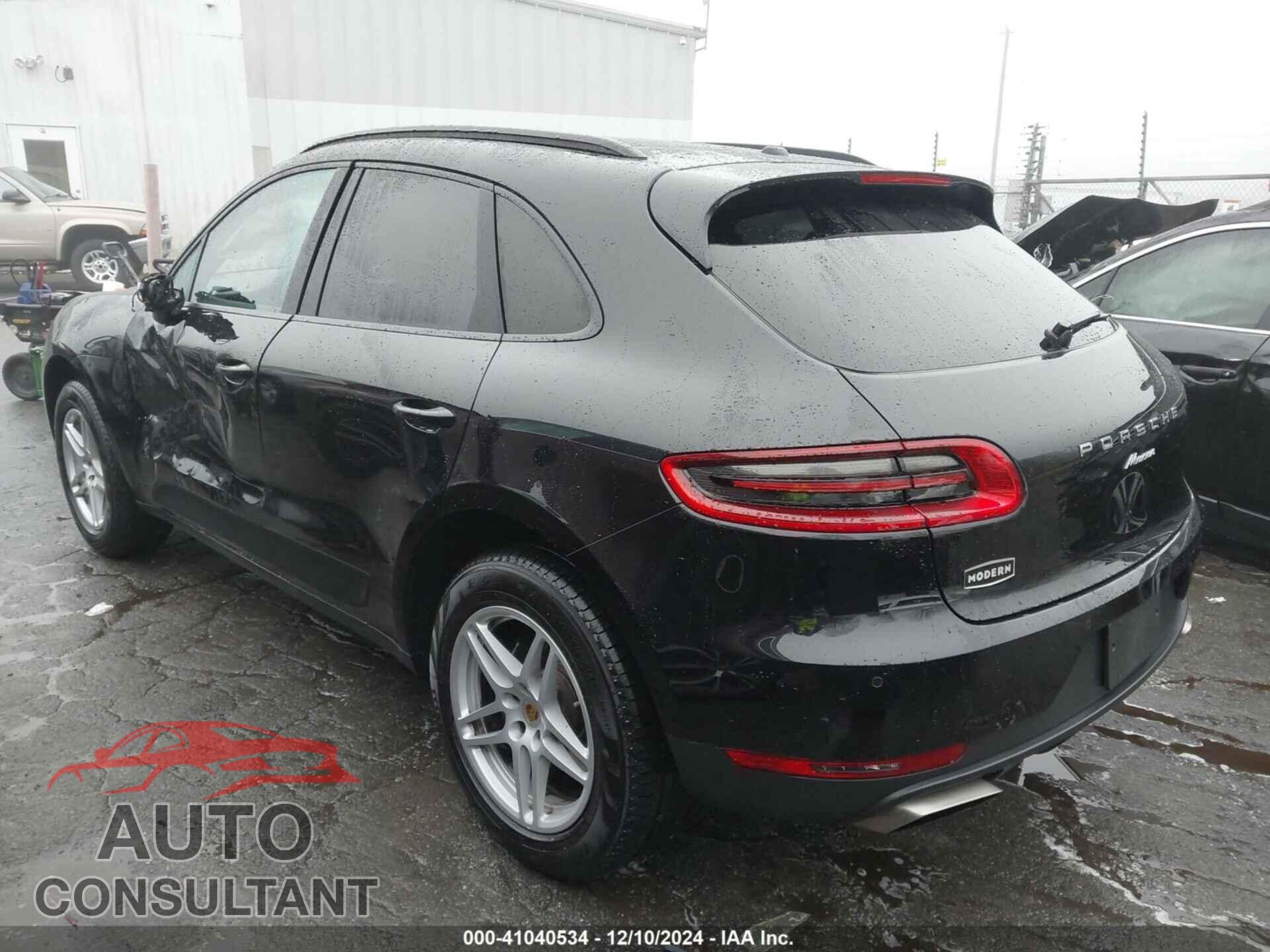PORSCHE MACAN 2018 - WP1AA2A5XJLB18014