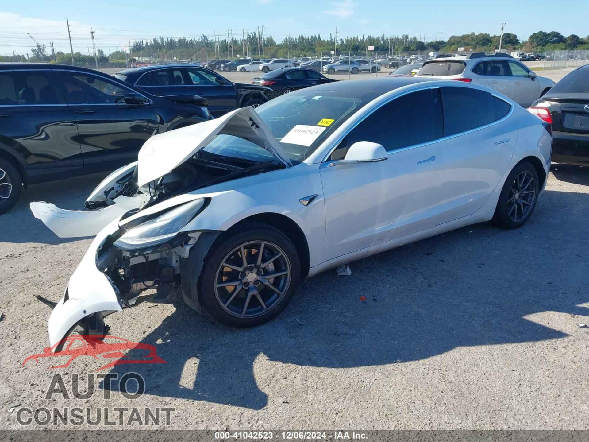 TESLA MODEL 3 2020 - 5YJ3E1EA7LF659012