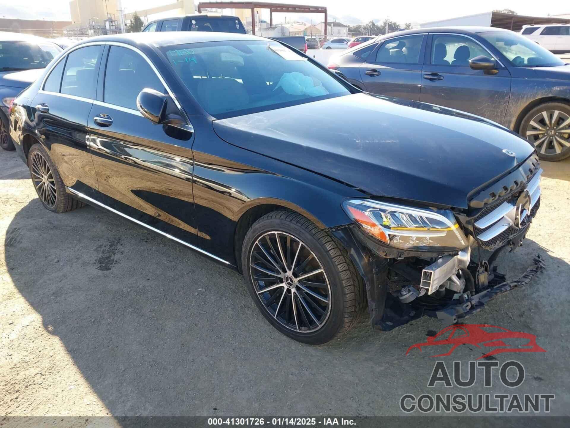 MERCEDES-BENZ C 300 2020 - 55SWF8DB9LU325849