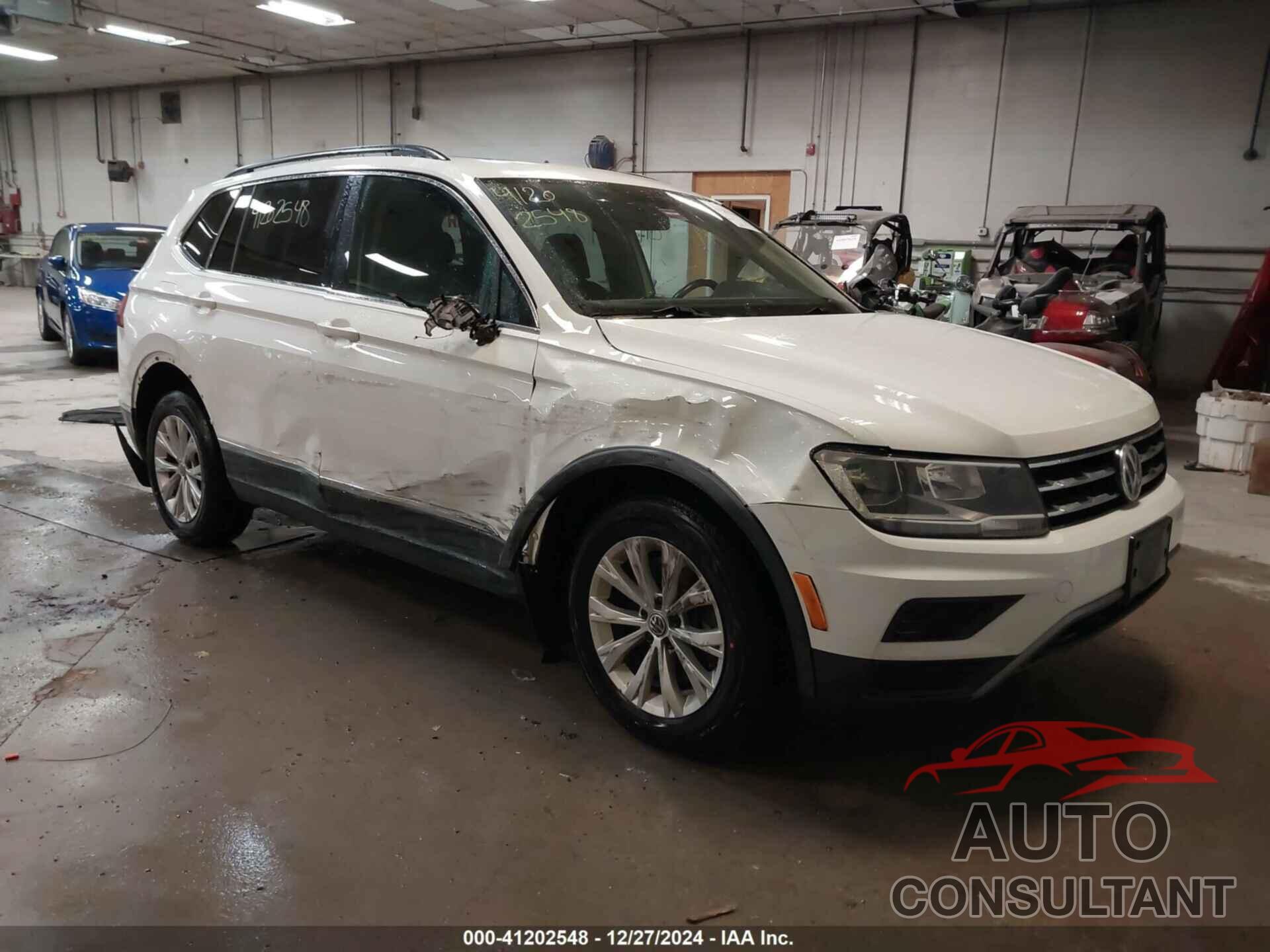 VOLKSWAGEN TIGUAN 2018 - 3VV2B7AX6JM056807