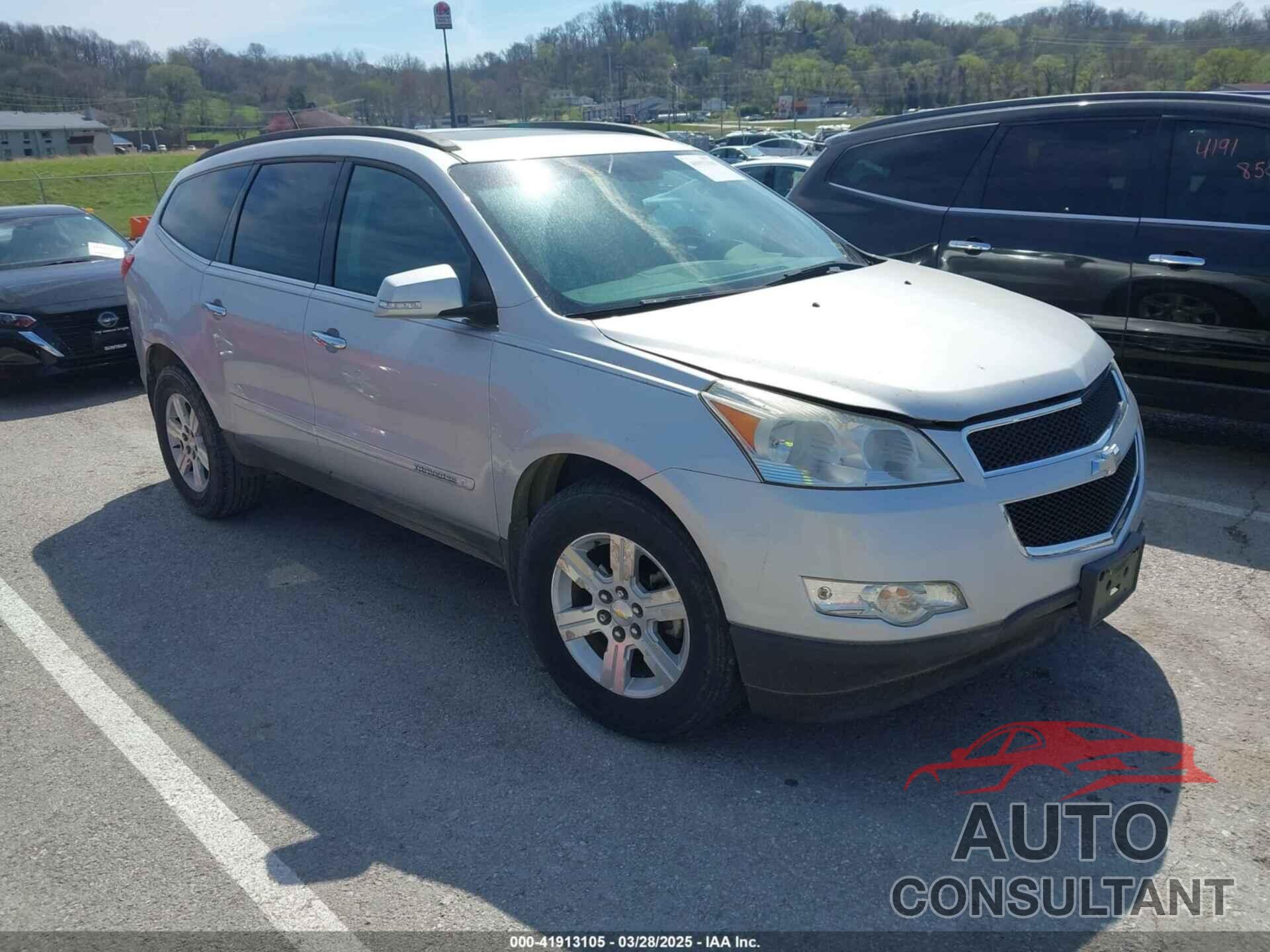 CHEVROLET TRAVERSE 2010 - 1GNLRGED7AS101833