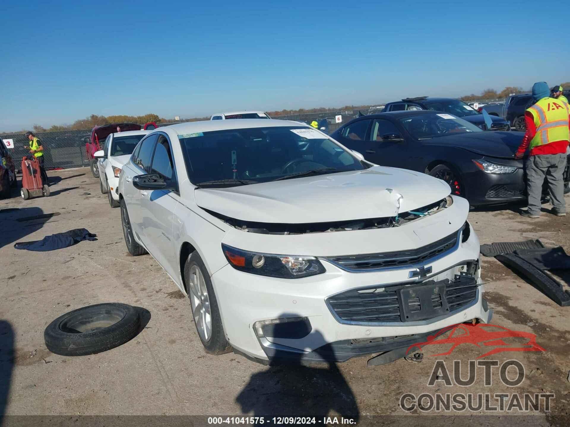 CHEVROLET MALIBU 2016 - 1G1ZE5ST1GF325303