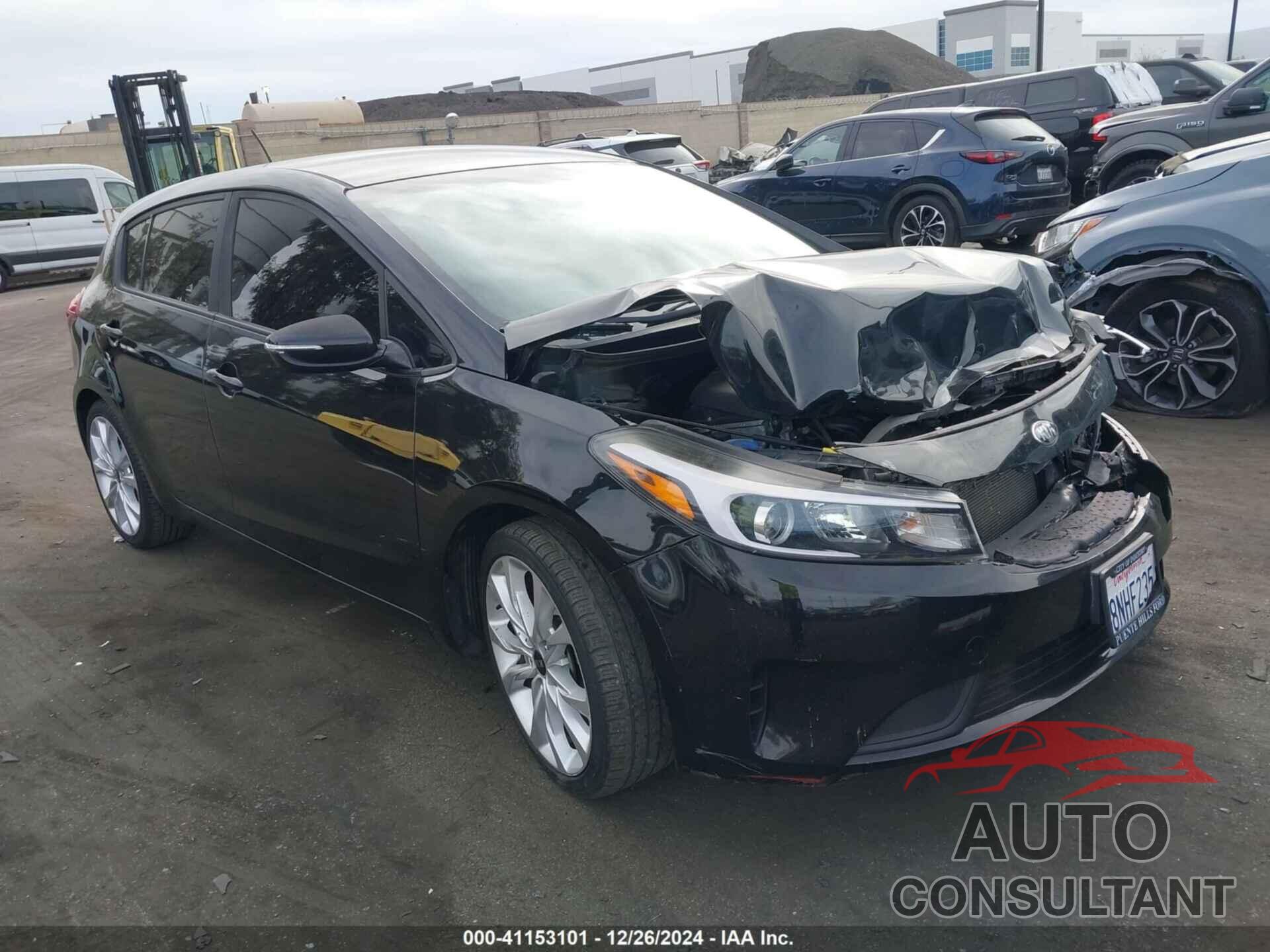 KIA FORTE 2017 - KNAFK5A82H5692943