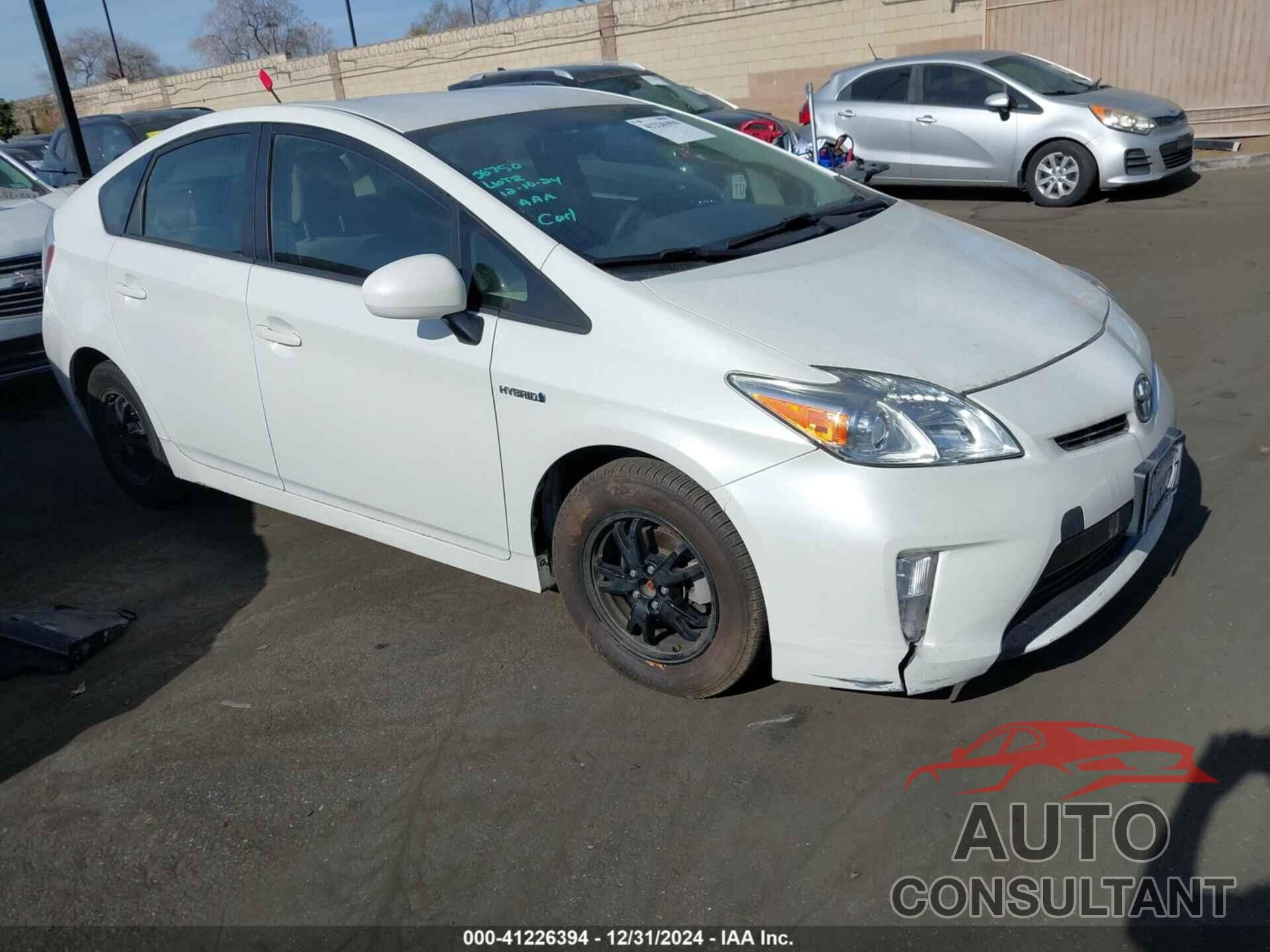 TOYOTA PRIUS 2015 - JTDKN3DU1F1910025