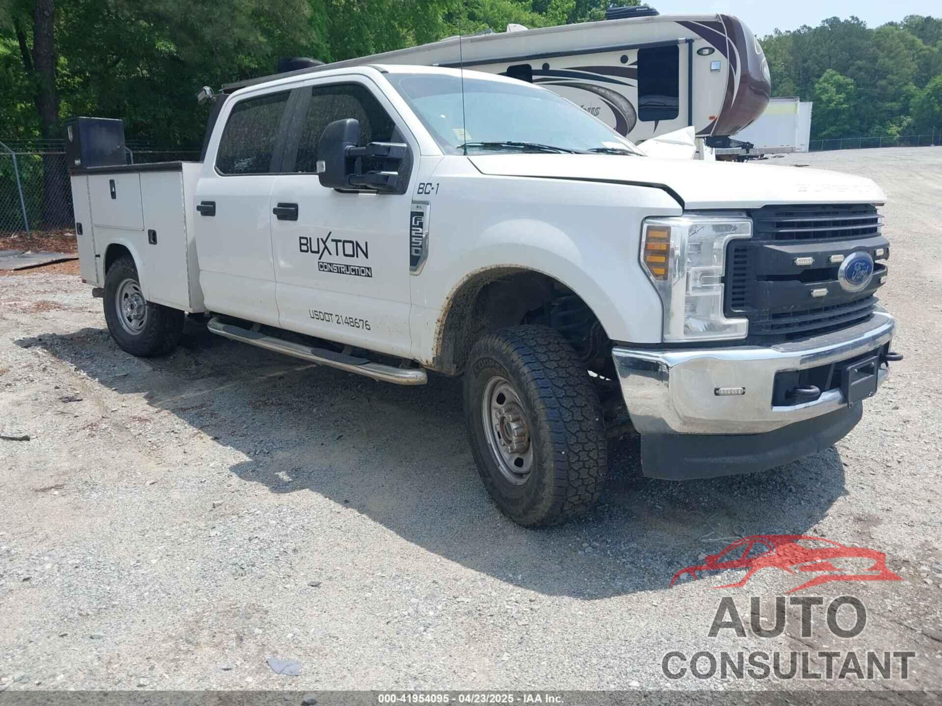 FORD F-250 2019 - 1FD7W2B6XKEF85326