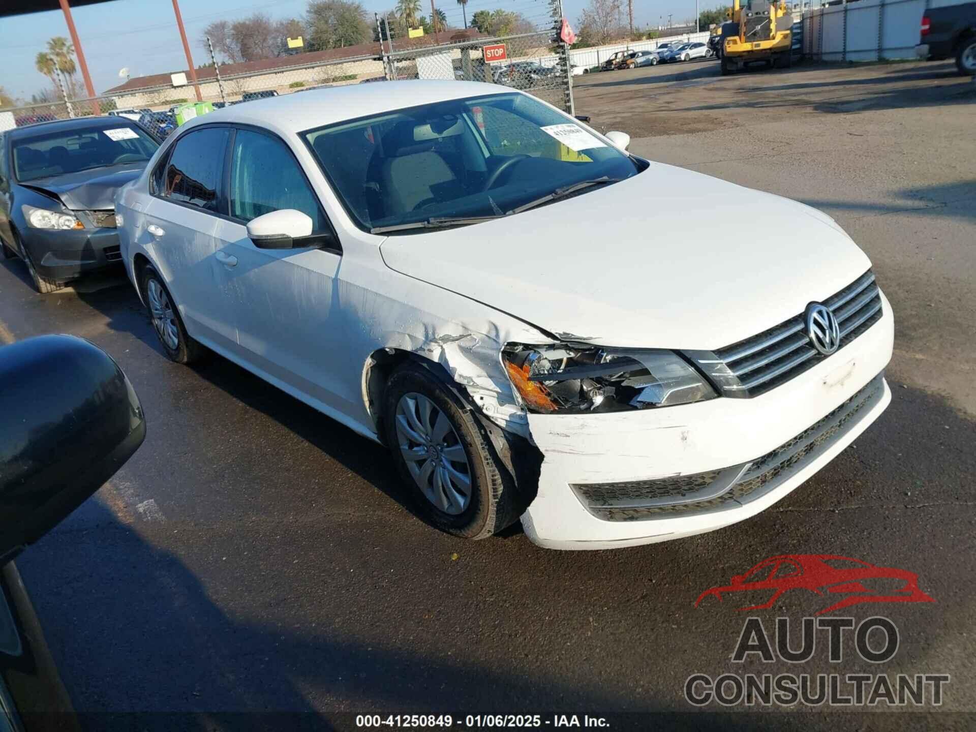 VOLKSWAGEN PASSAT 2014 - 1VWAP7A39EC010868