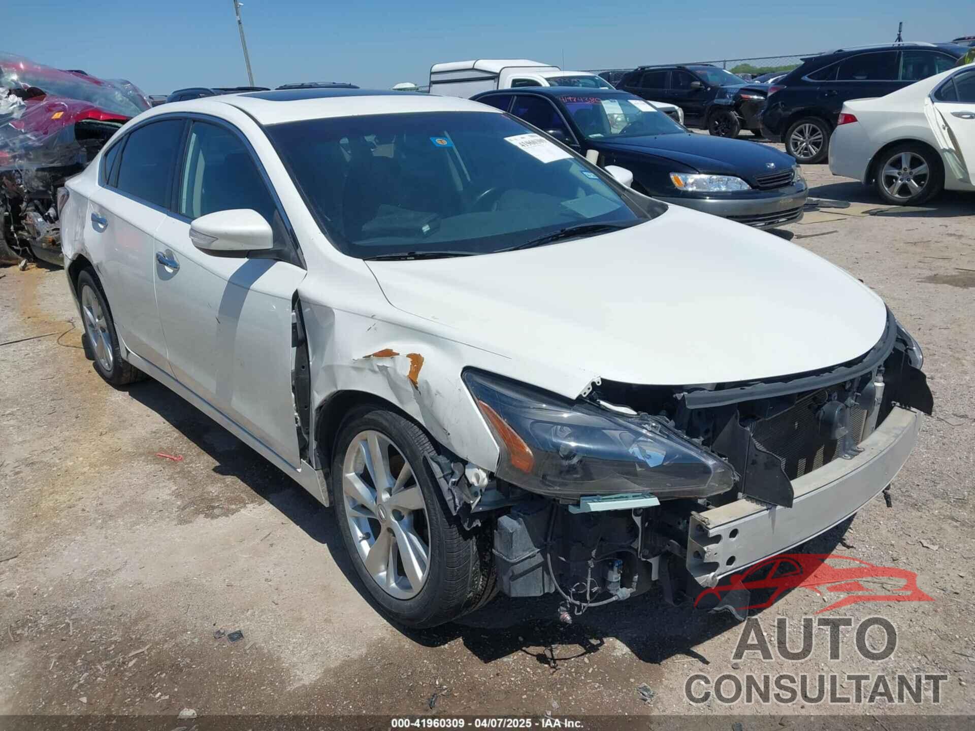 NISSAN ALTIMA 2014 - 1N4AL3AP7EN237402