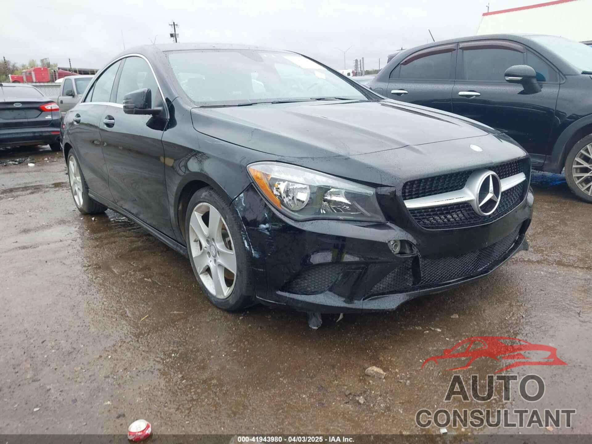 MERCEDES-BENZ CLA 250 2015 - WDDSJ4GB6FN234908