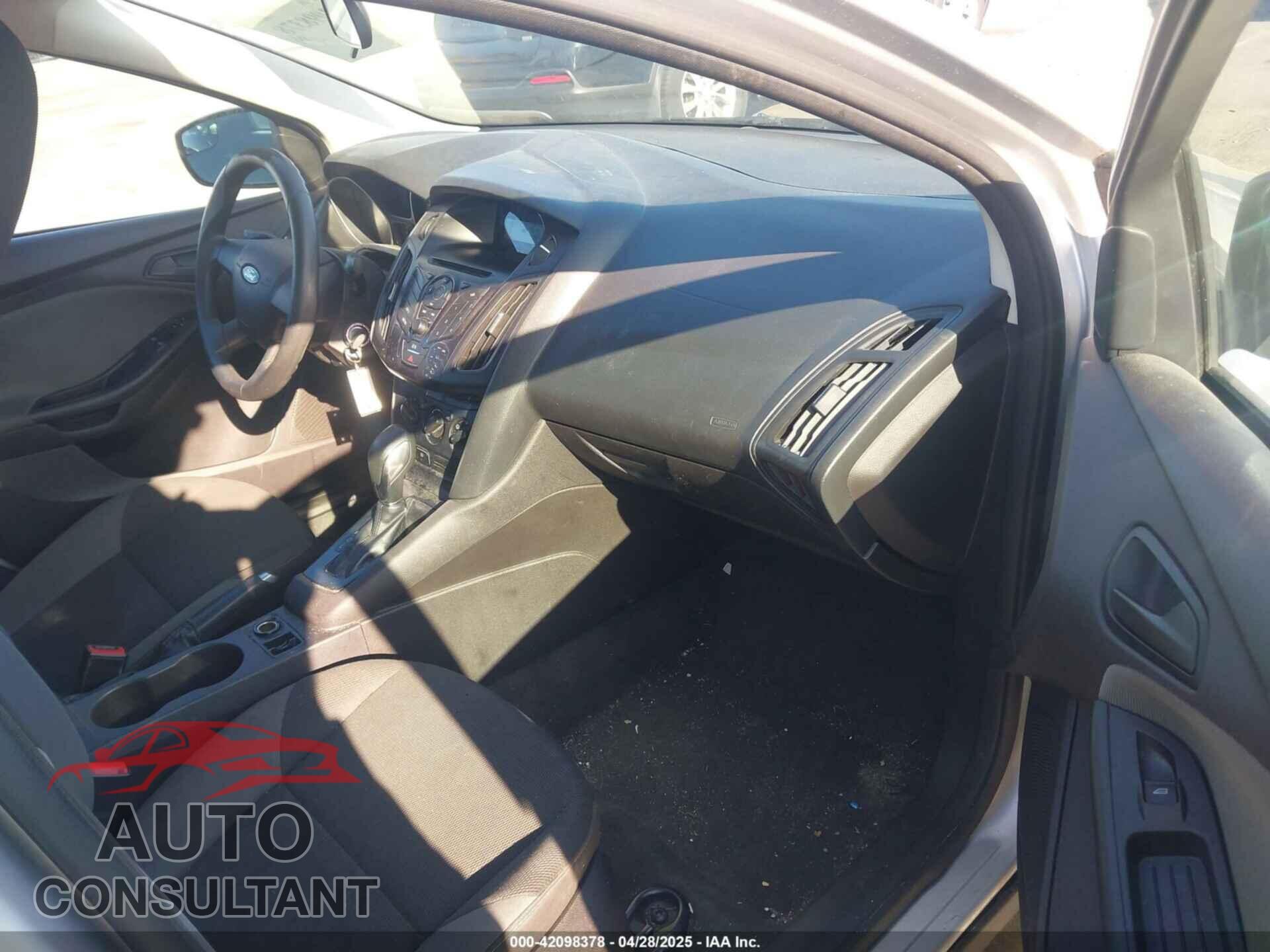 FORD FOCUS 2014 - 1FADP3E29EL306523