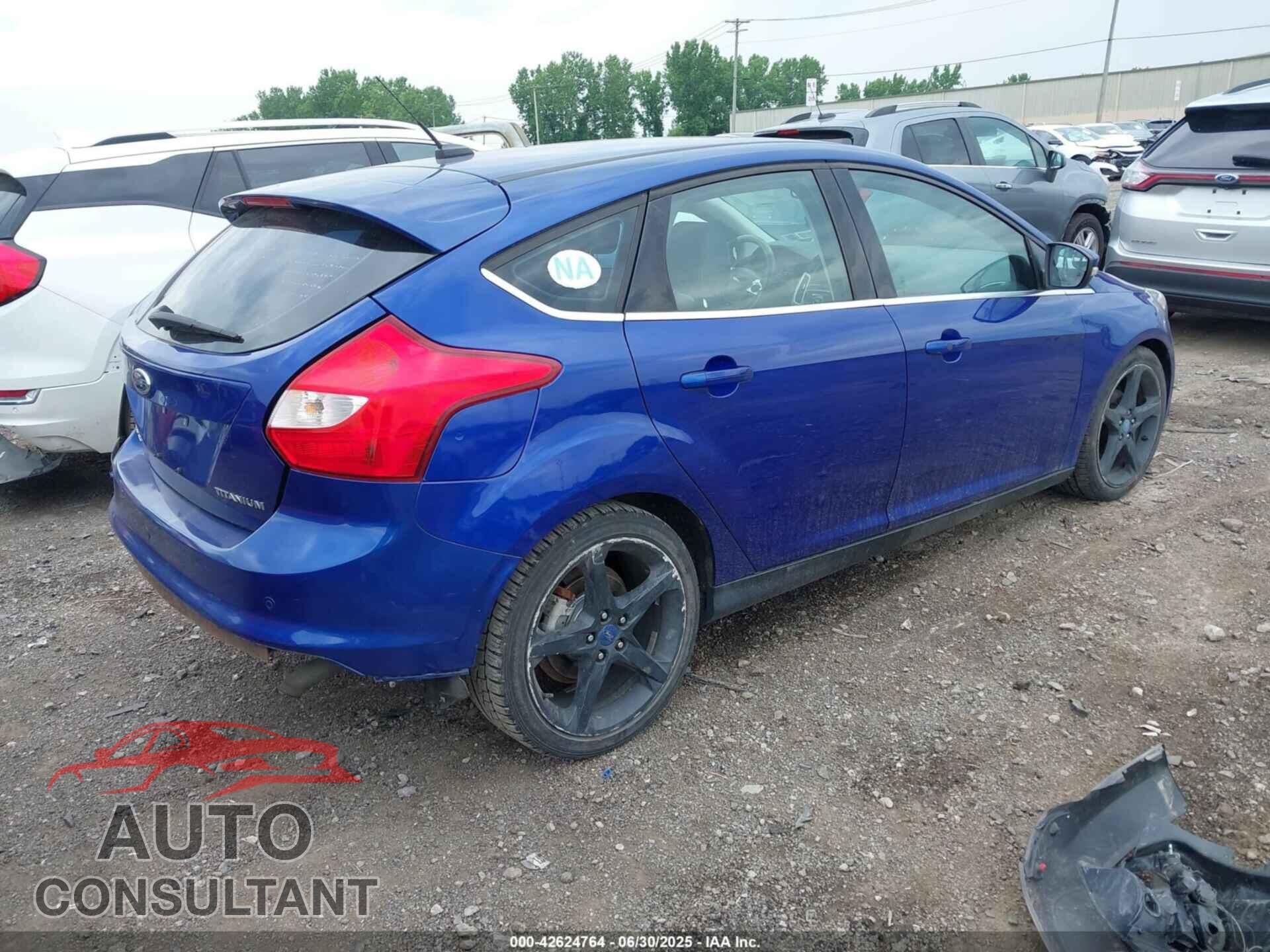FORD FOCUS 2012 - 1FAHP3N24CL283473