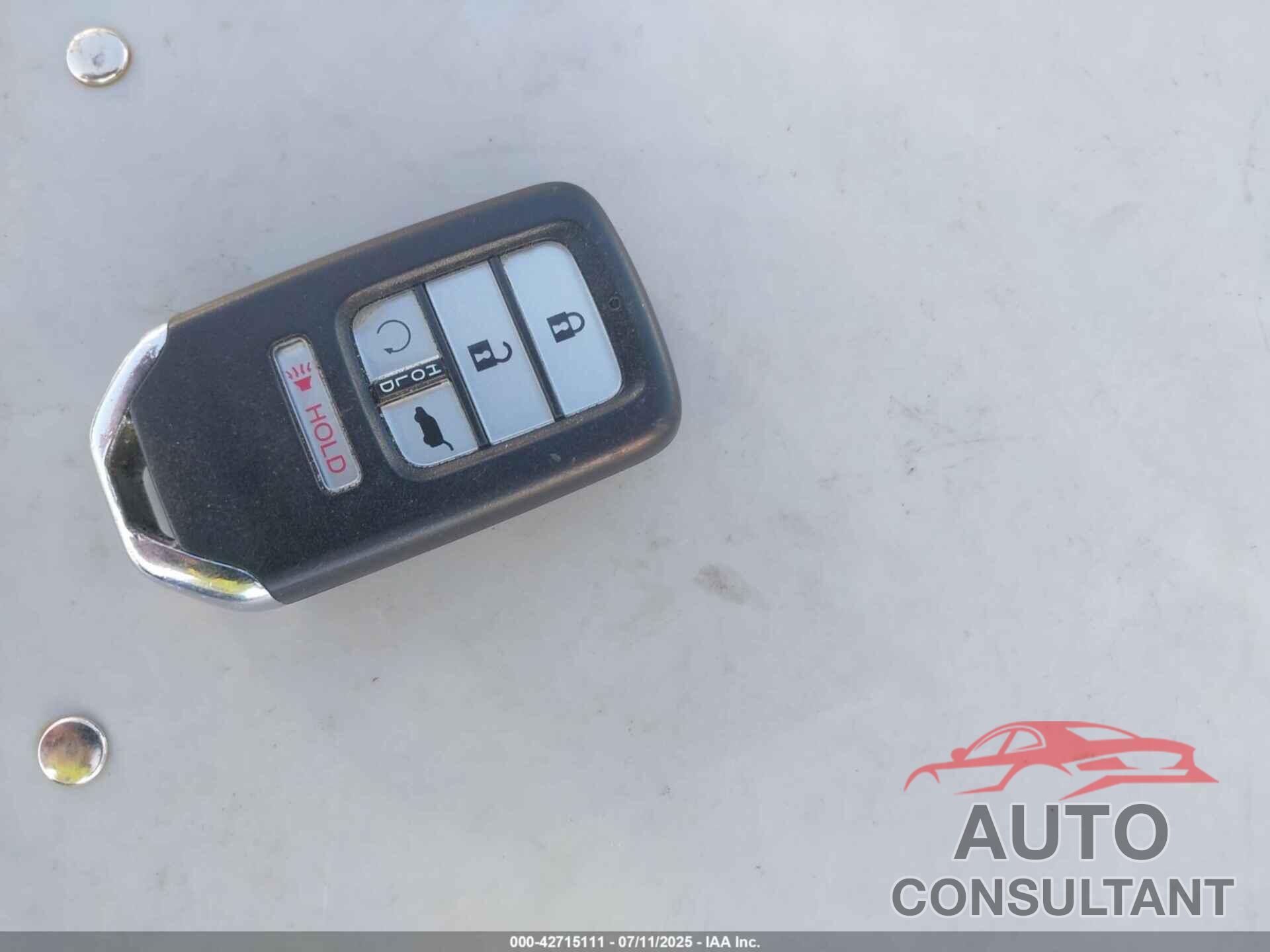 HONDA PILOT 2017 - 5FNYF6H06HB015950