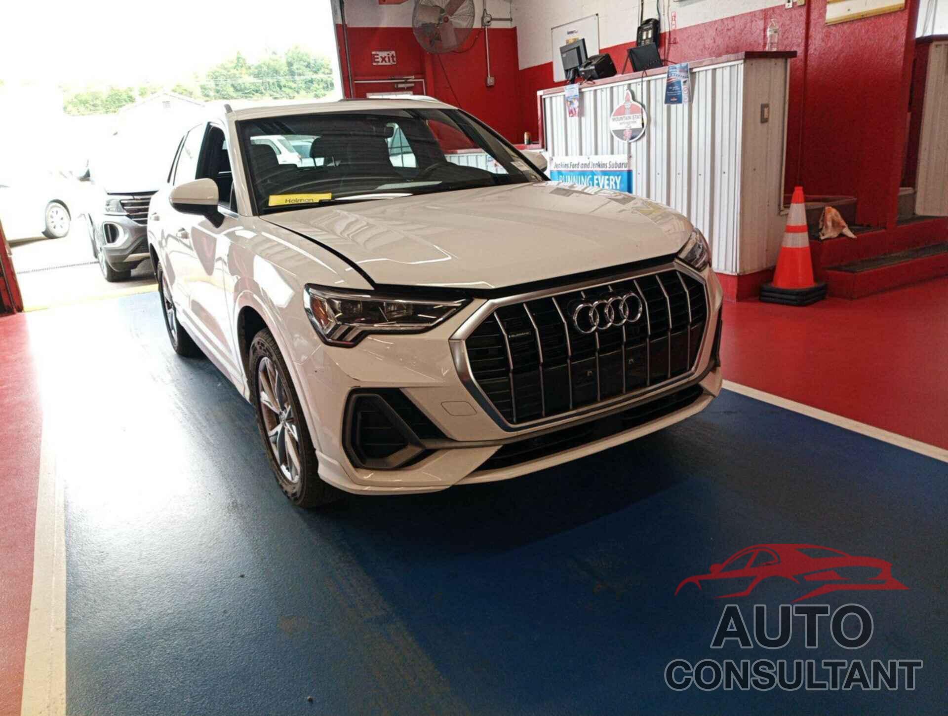 AUDI Q3 2023 - WA1DECF35P1112491
