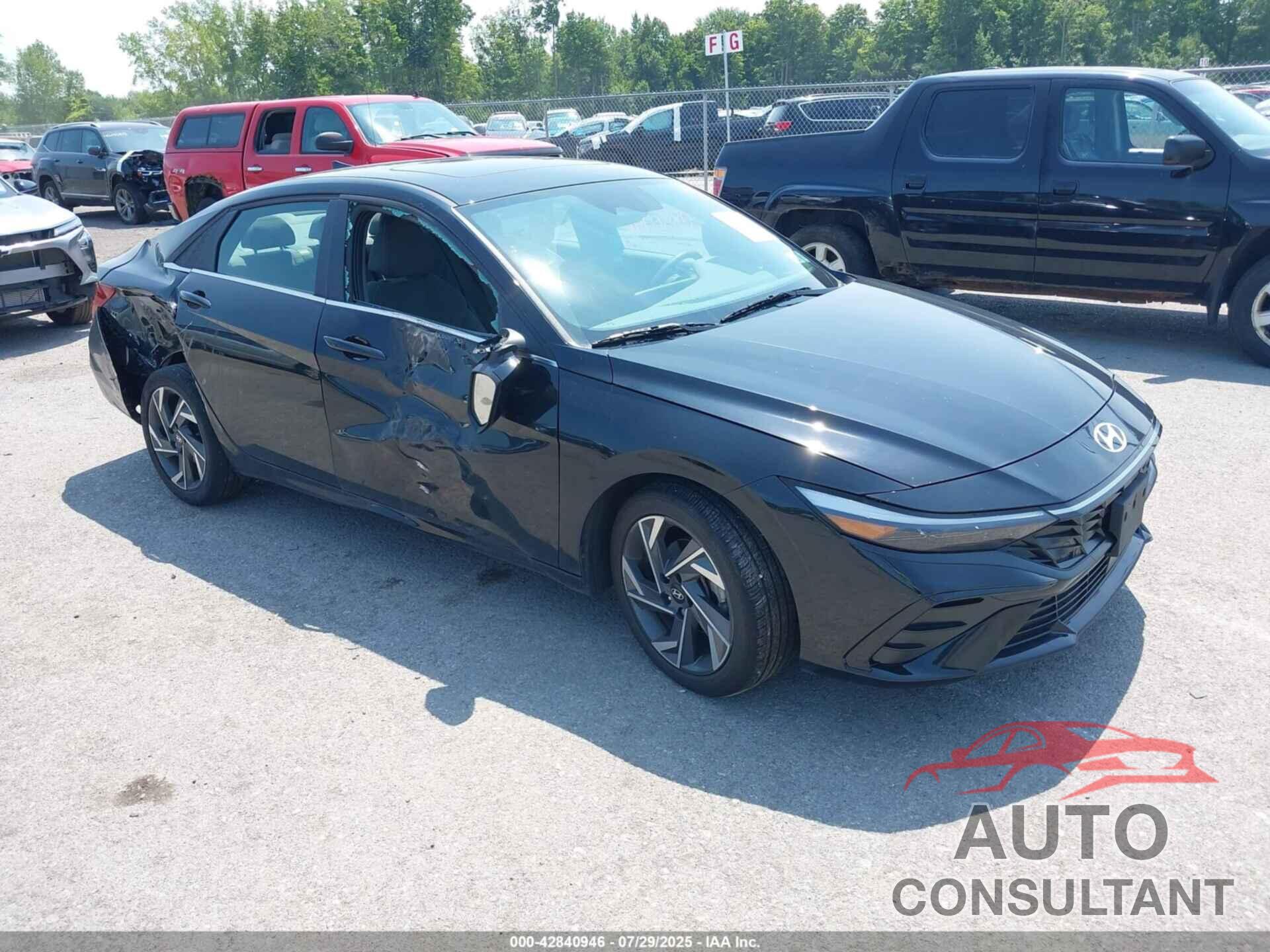 HYUNDAI ELANTRA 2024 - KMHLS4DG3RU715927
