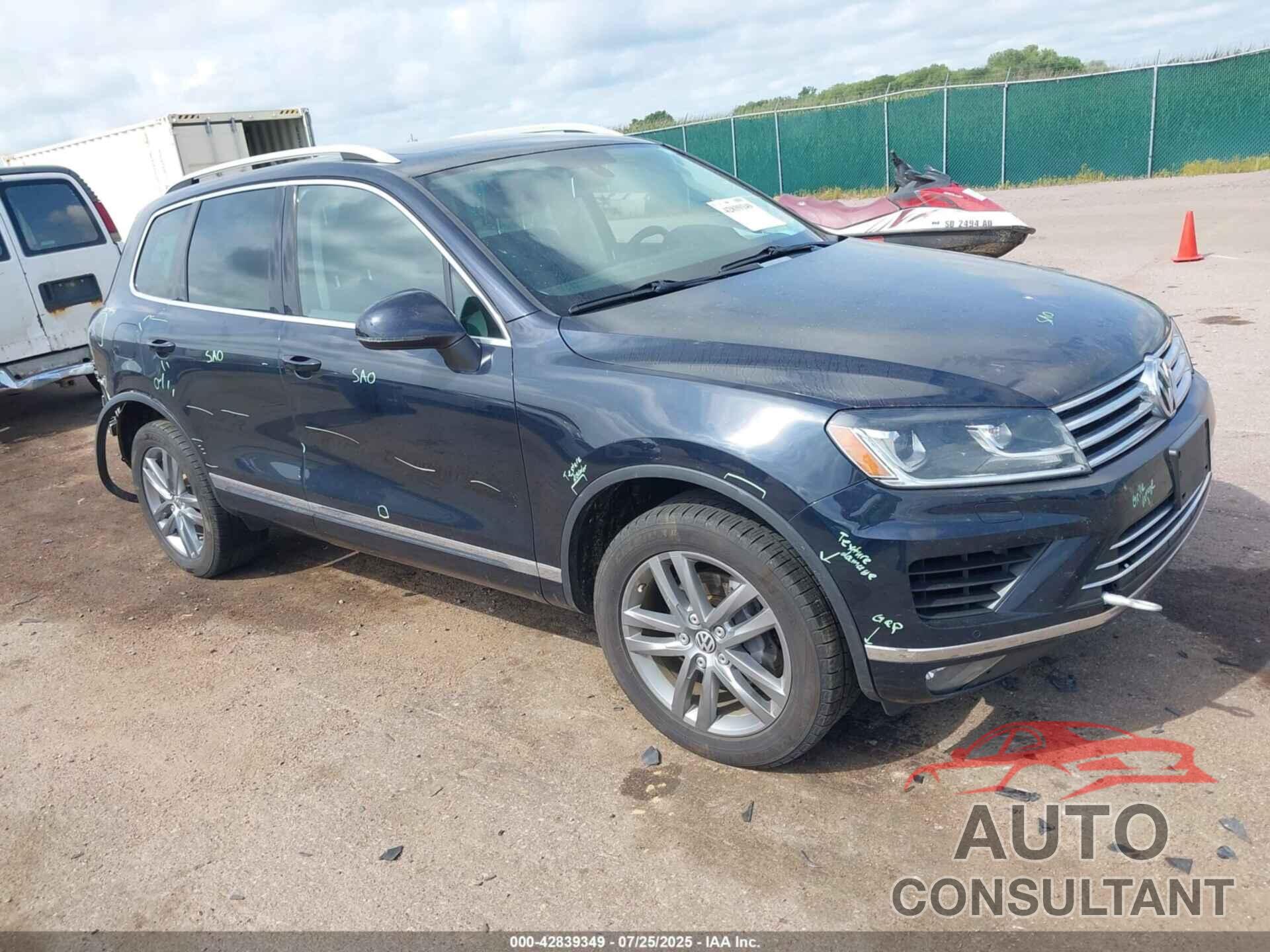 VOLKSWAGEN TOUAREG 2015 - WVGEF9BP8FD004961
