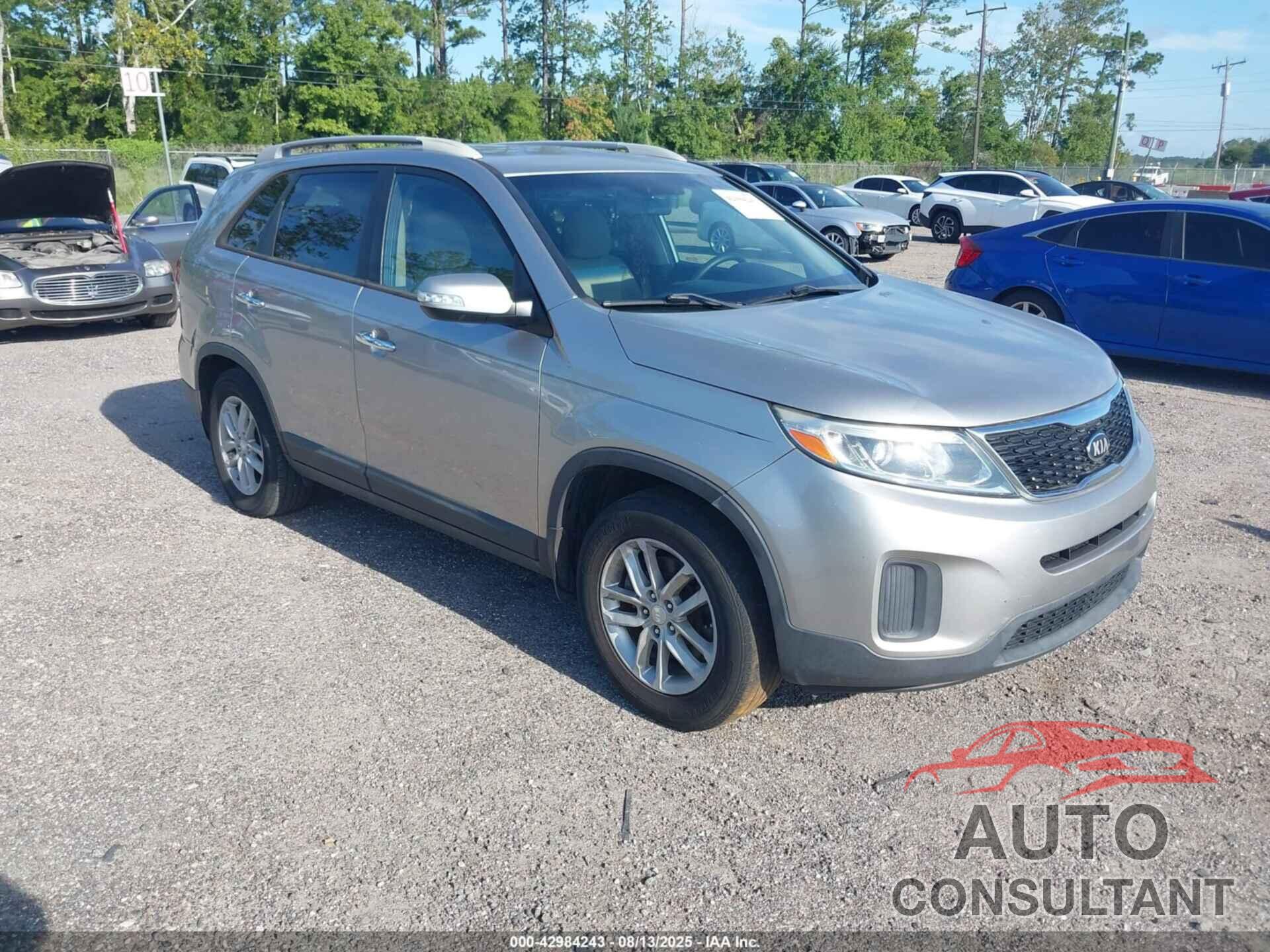 KIA SORENTO 2015 - 5XYKT4A75FG593568