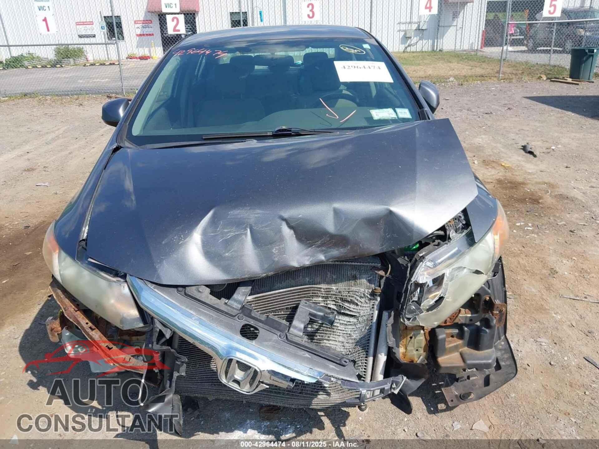 HONDA CIVIC 2012 - 2HGFB2F55CH330611