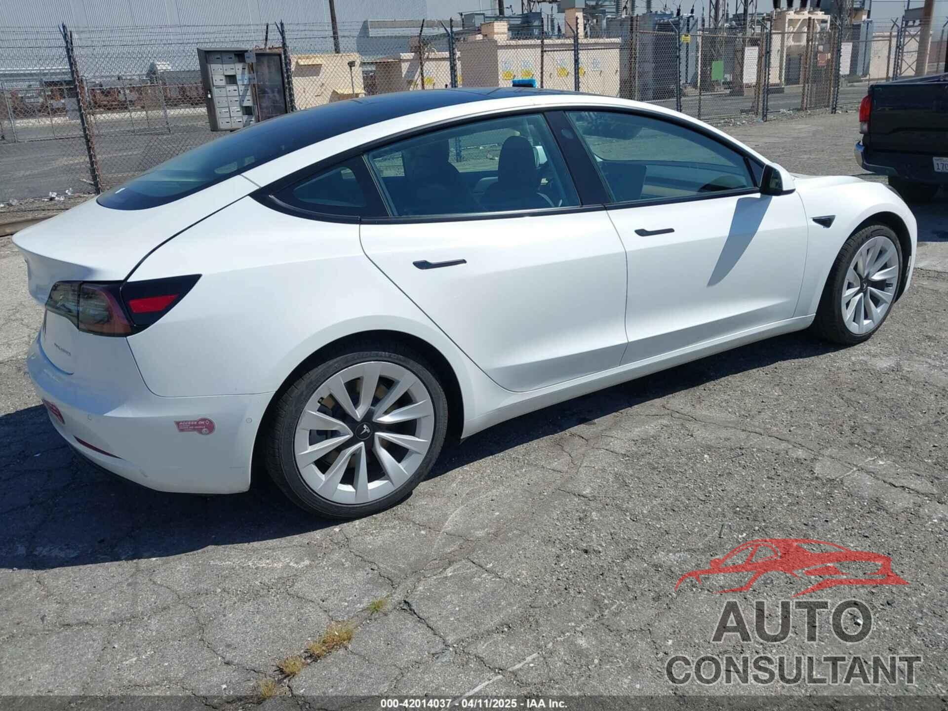 TESLA MODEL 3 2022 - 5YJ3E1EBXNF173967