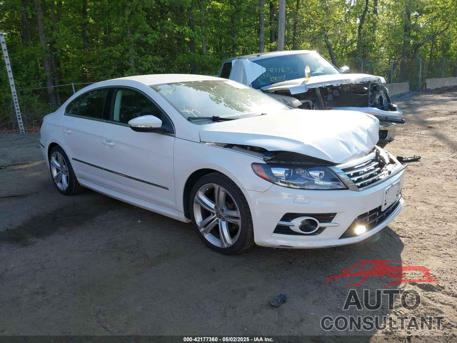 VOLKSWAGEN CC 2015 - WVWBP7AN8FE811452