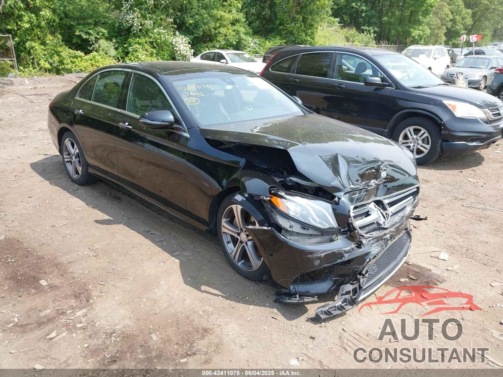 MERCEDES-BENZ E 300 2017 - WDDZF4KB8HA125884