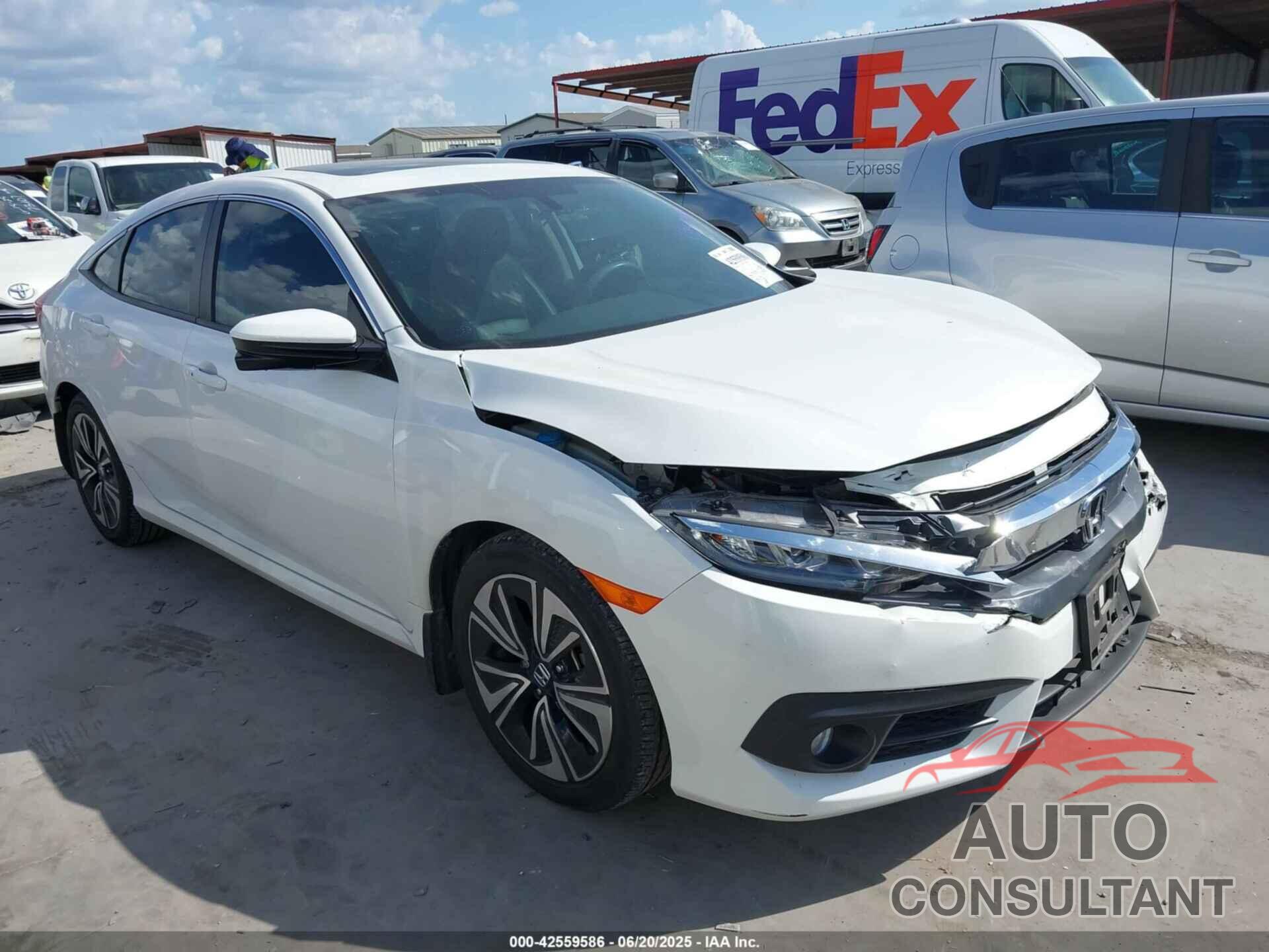 HONDA CIVIC 2018 - 2HGFC1F71JH643399