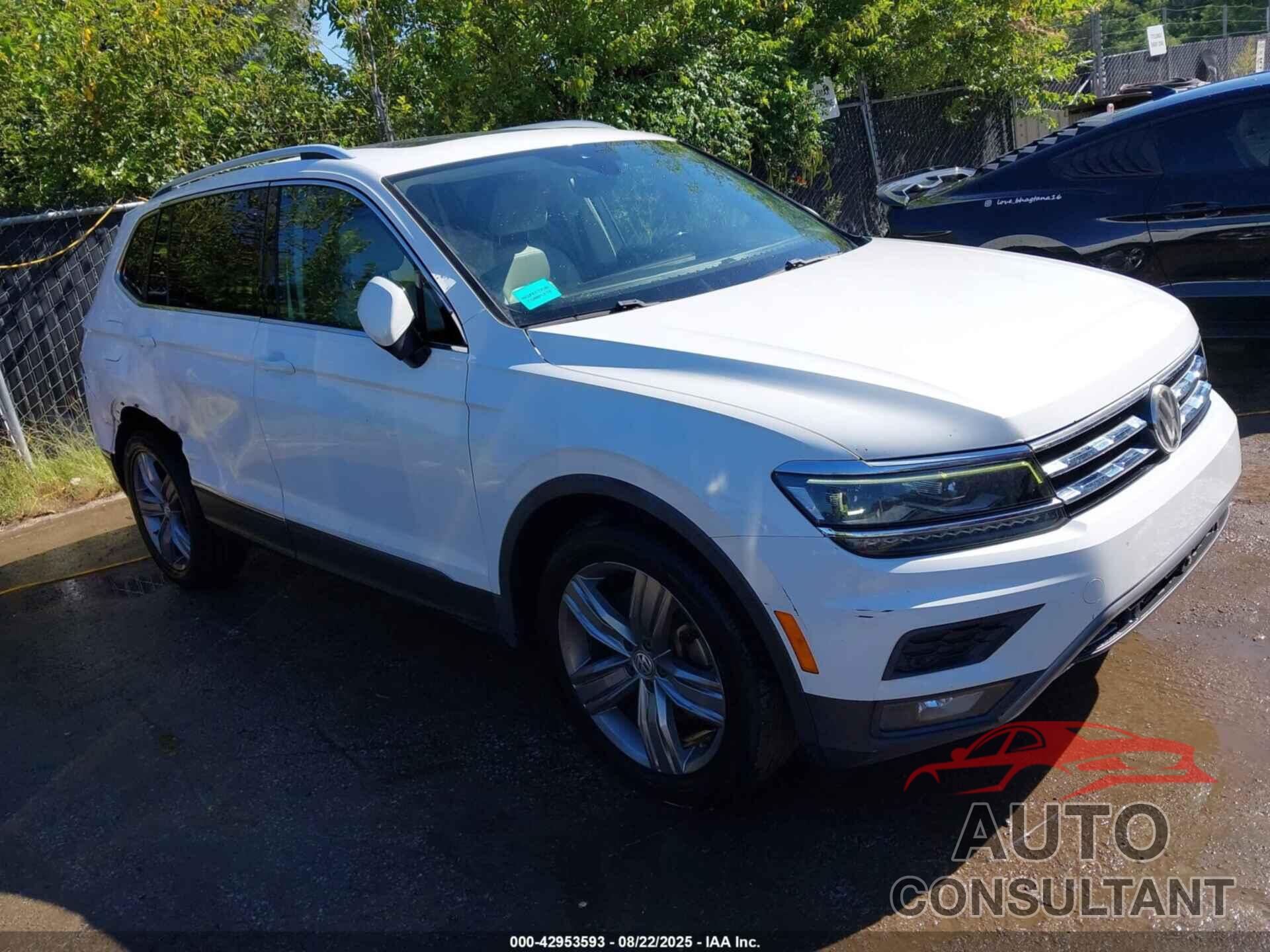 VOLKSWAGEN TIGUAN 2018 - 3VV5B7AX8JM004639