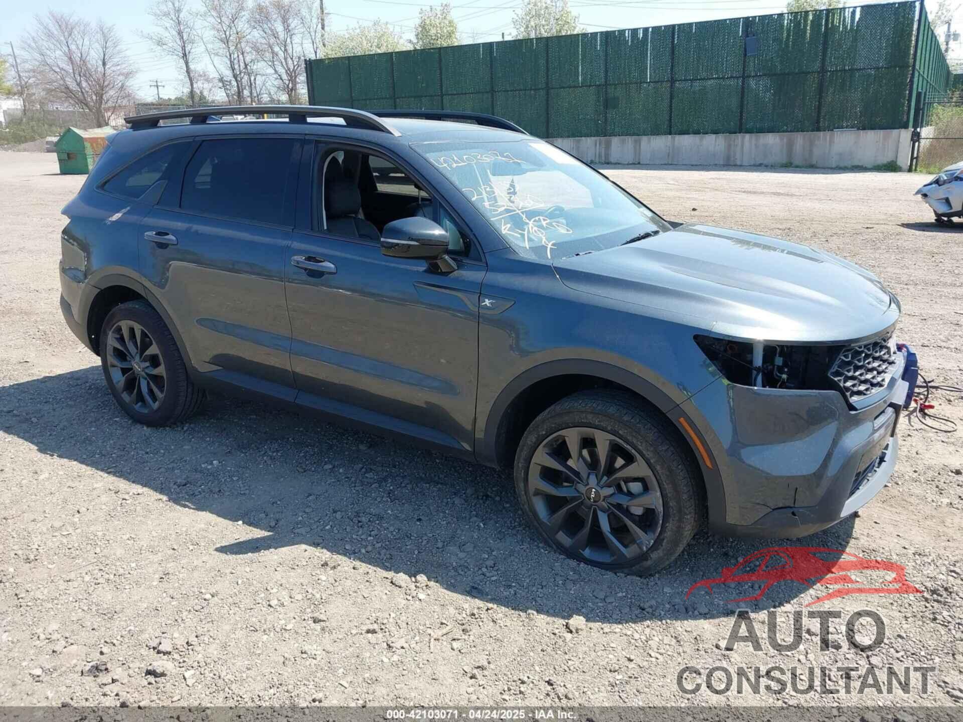 KIA SORENTO 2023 - 5XYRHDLFXPG231435