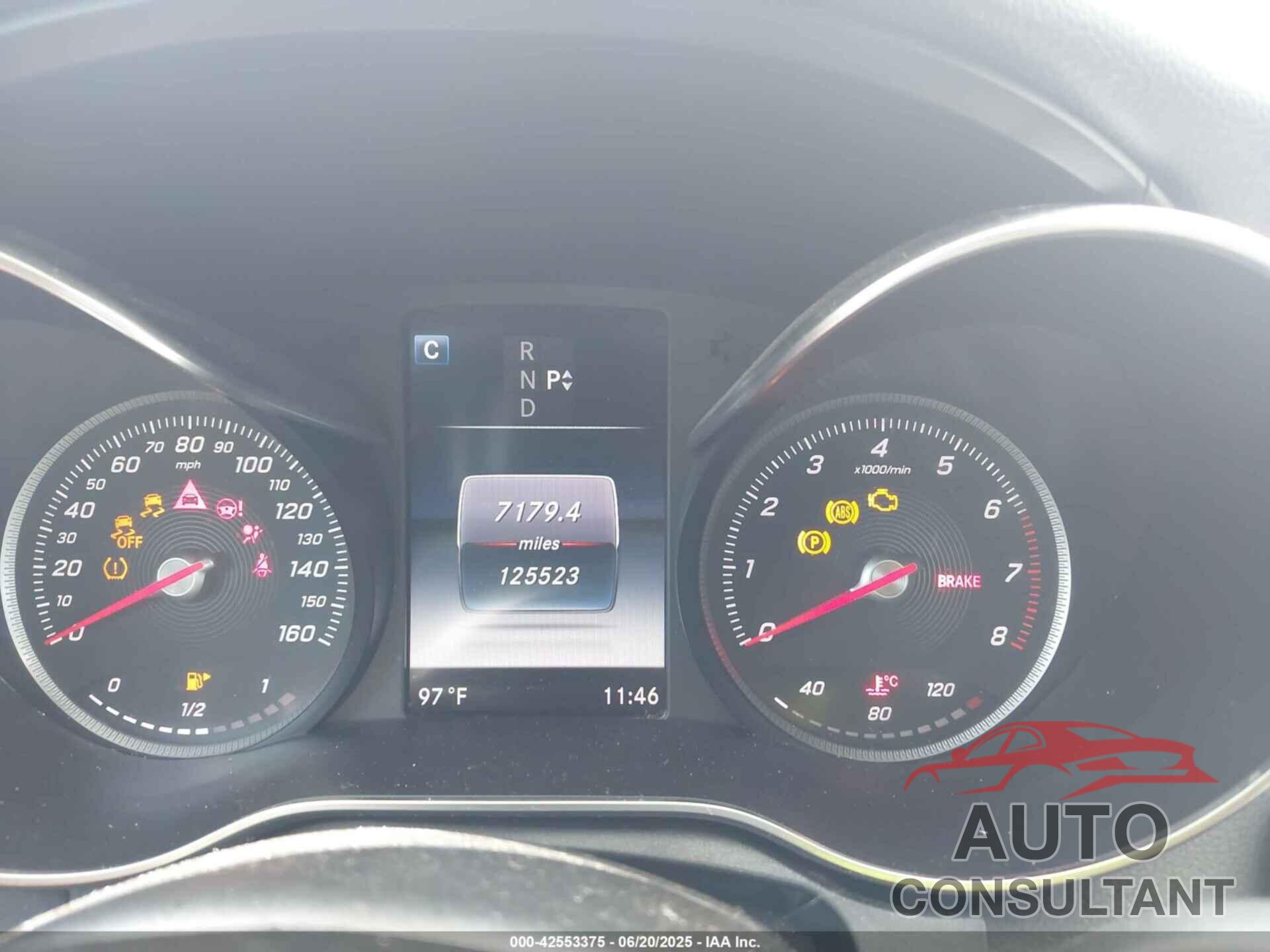 MERCEDES-BENZ C 300 2017 - 55SWF4JB7HU191170