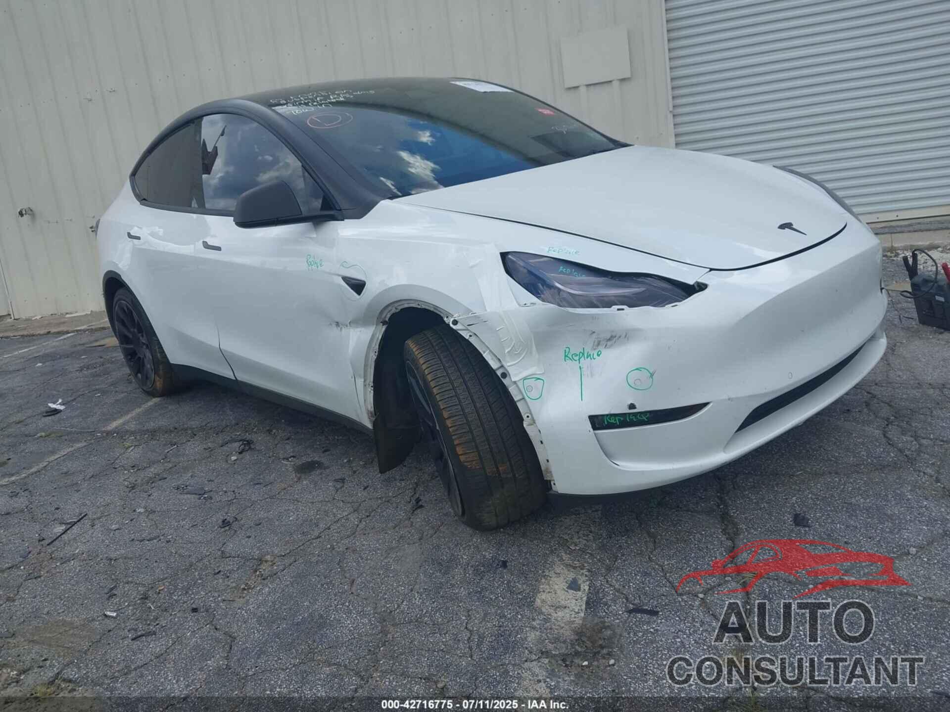 TESLA MODEL Y 2022 - 7SAYGDEE6NF364669