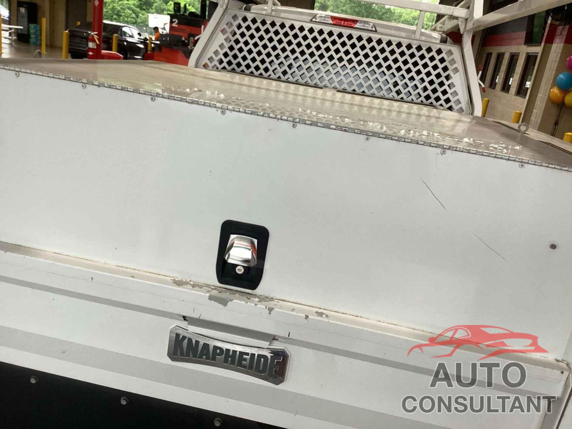 FORD F-350 2019 - 1FD8W3DT5KEG49561