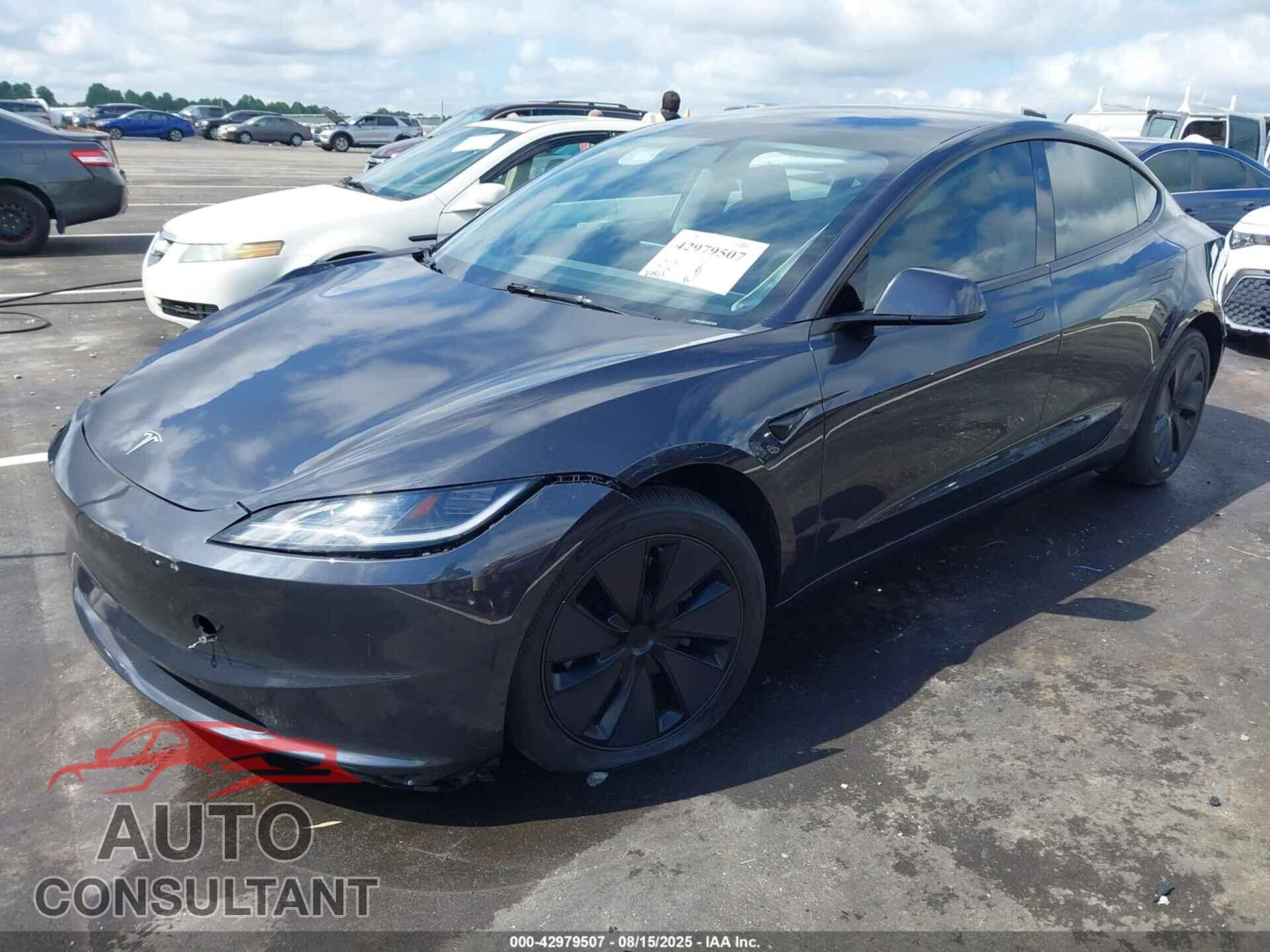 TESLA MODEL 3 2024 - 5YJ3E1EA0RF728230